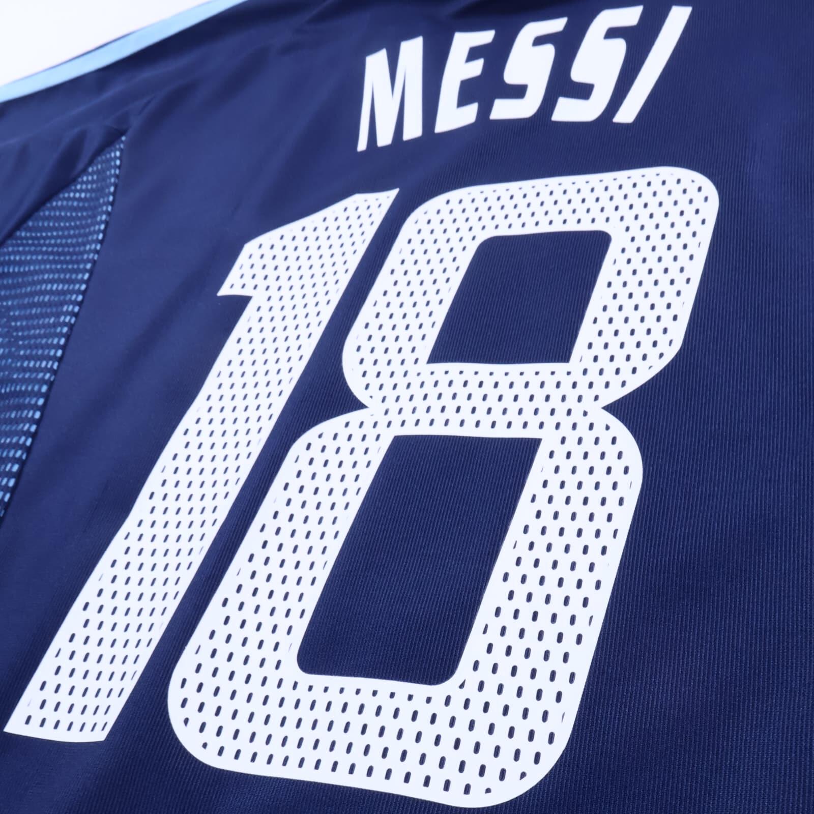 *MINT* Argentina Messi #18 2002 Away Shirt - XL