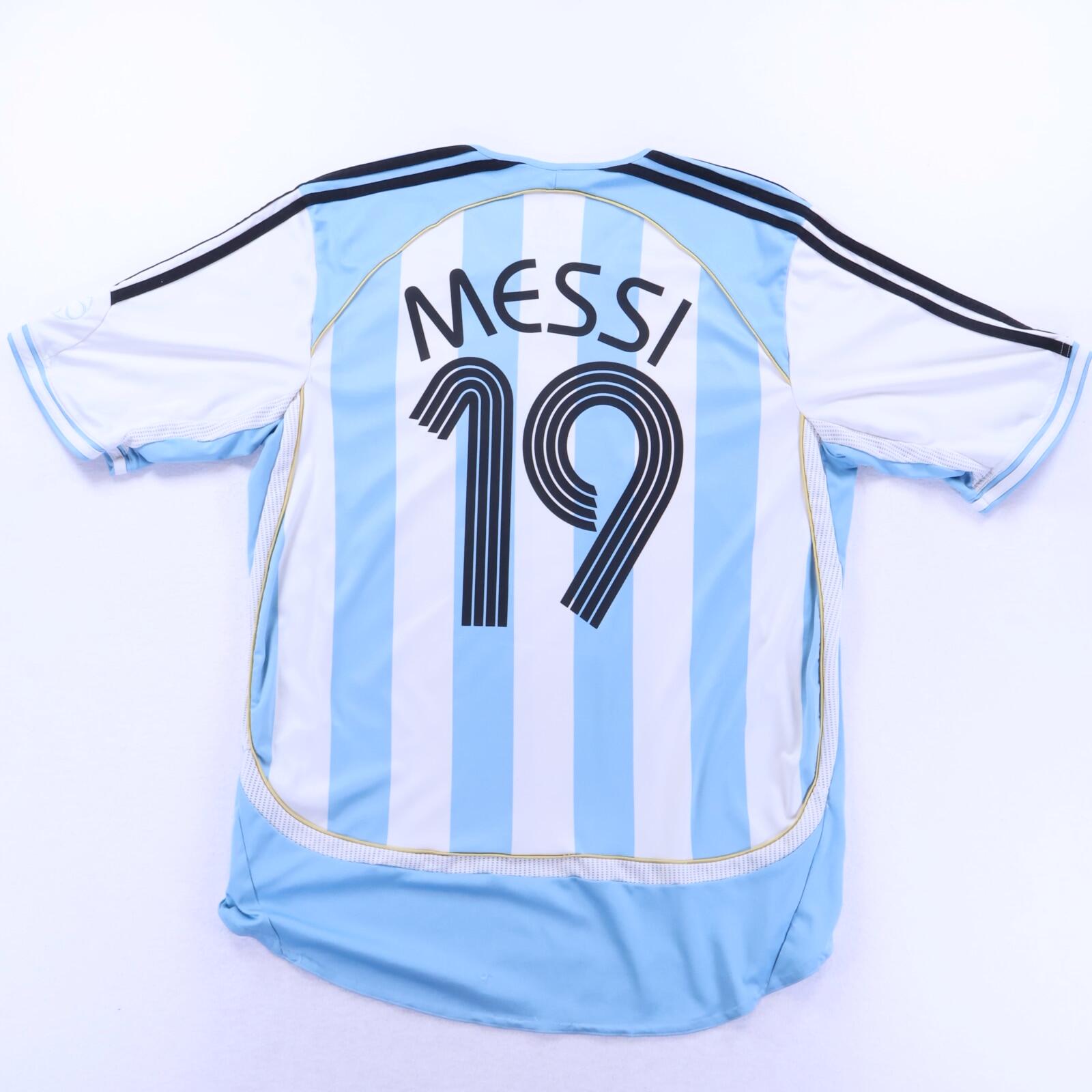 Argentina Messi #19 2006 Home Shirt - XL
