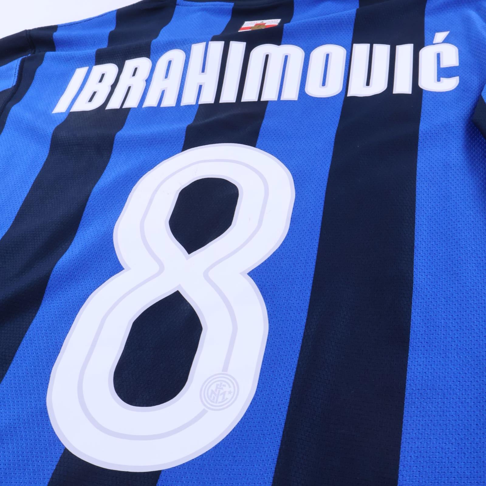 Inter Milan Ibrahimović #8 2008 Home Shirt - L