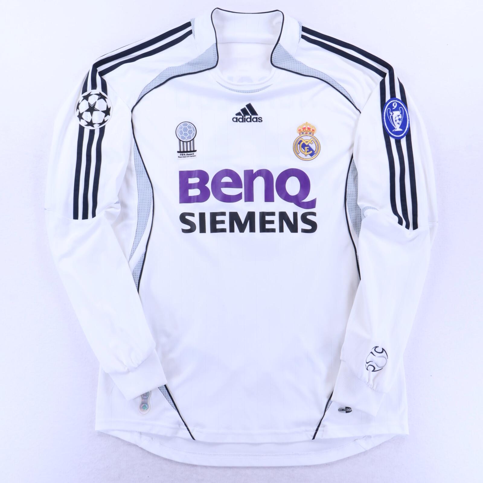 Real Madrid Ronaldo #9 2006/07 Home Shirt - Long Sleeve - M