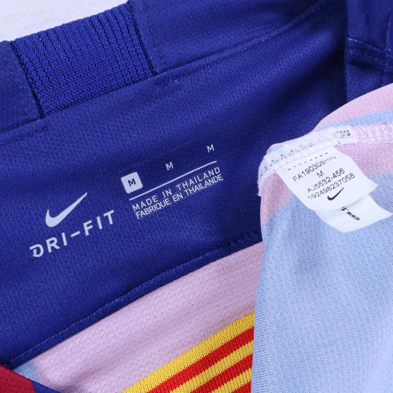 Barcelona Suarez #9 2019/20 Home Shirt - M