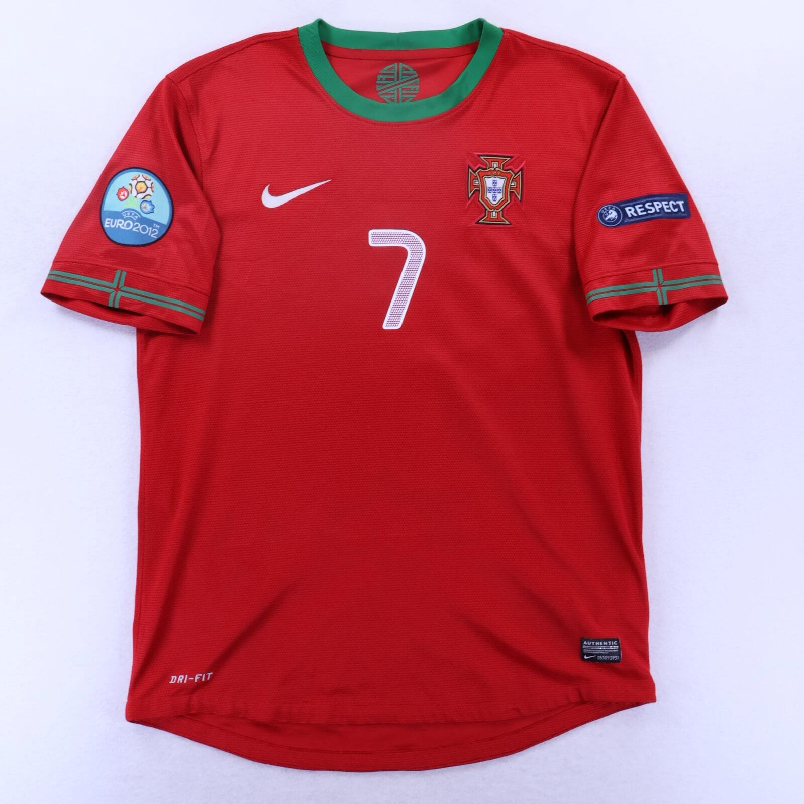 Portugal Ronaldo #7 2012/13 Home Shirt - M