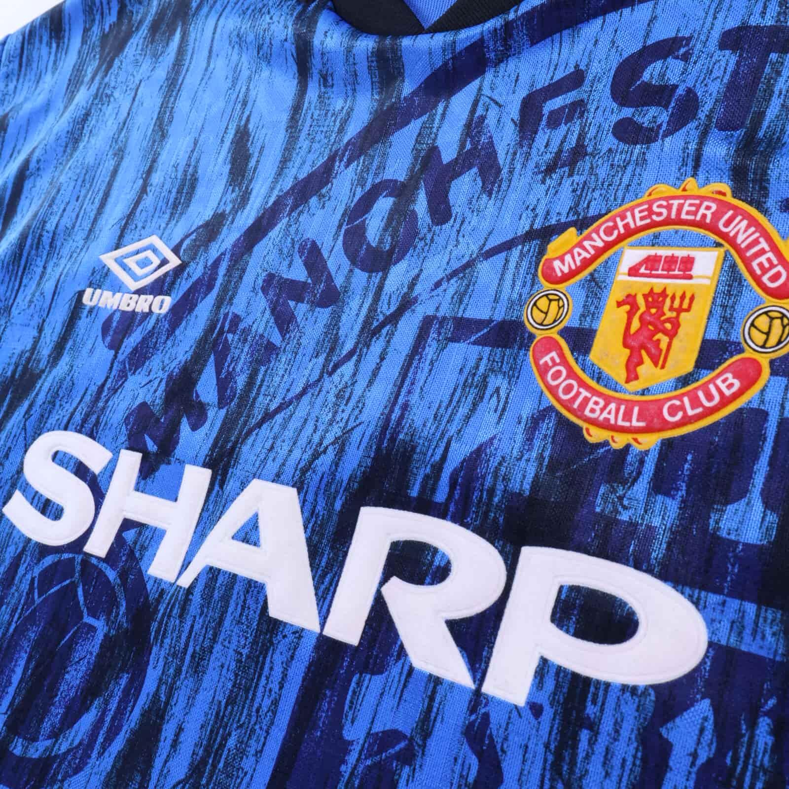 Manchester United Cantona #7 1992/93 Away Shirt - M