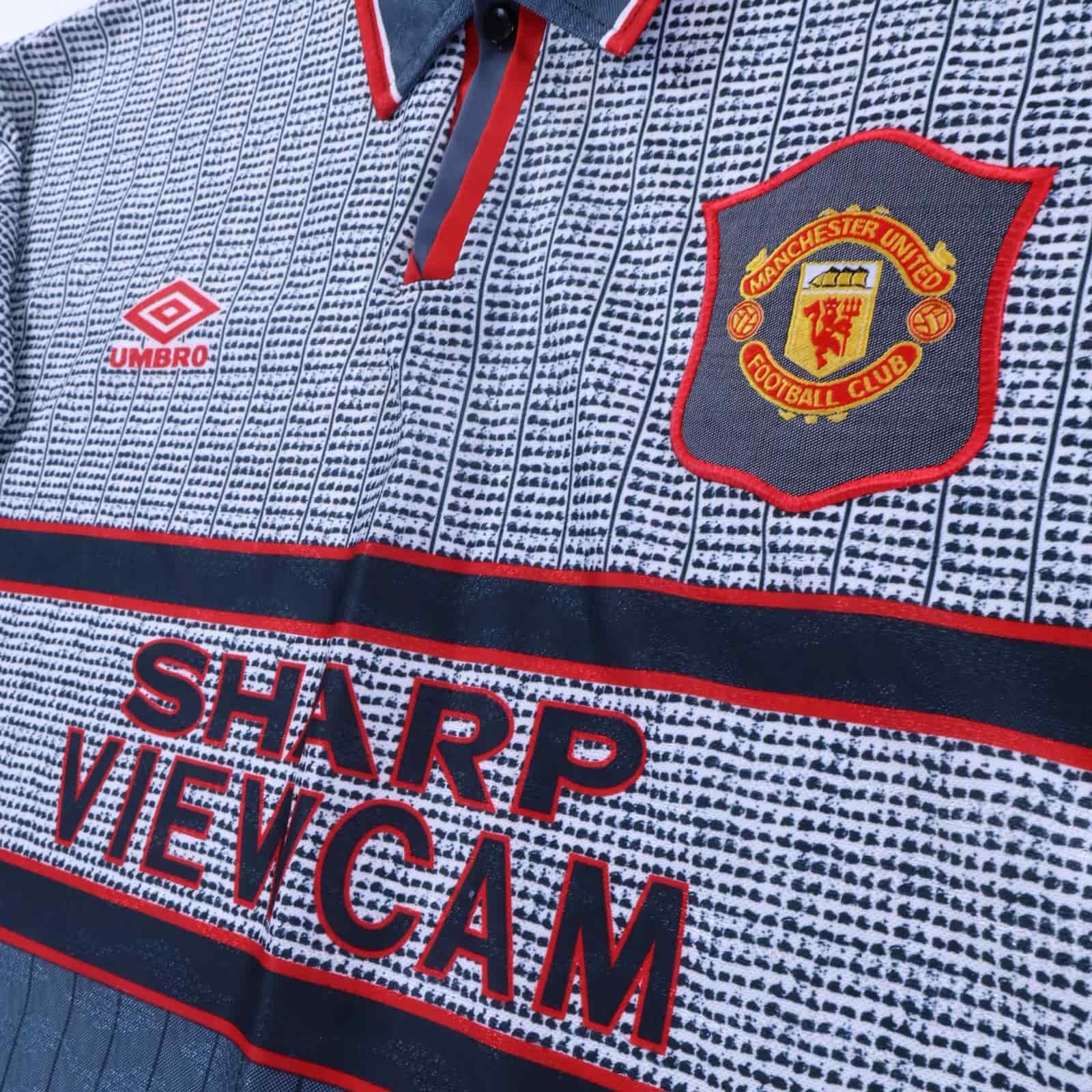 Manchester United Cantona #7 1995/96 Away Shirt - 2XL