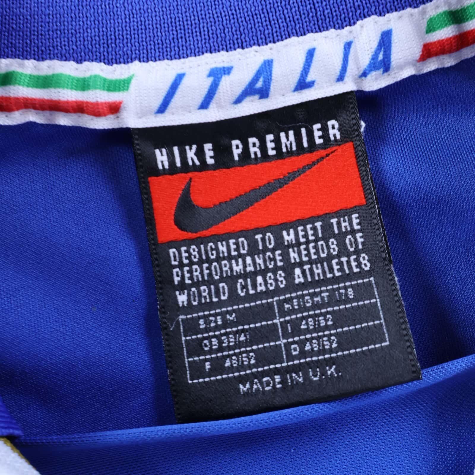 *MINT* Italy Maldini #3 1996/97 Home Shirt - M