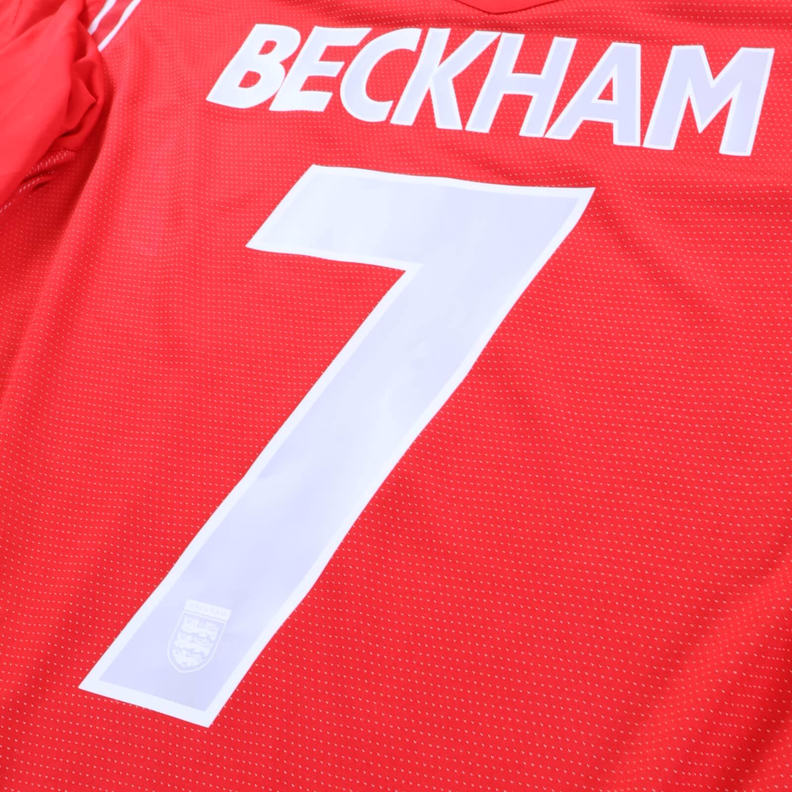 England Beckham #7 2004/06 Away Shirt - L