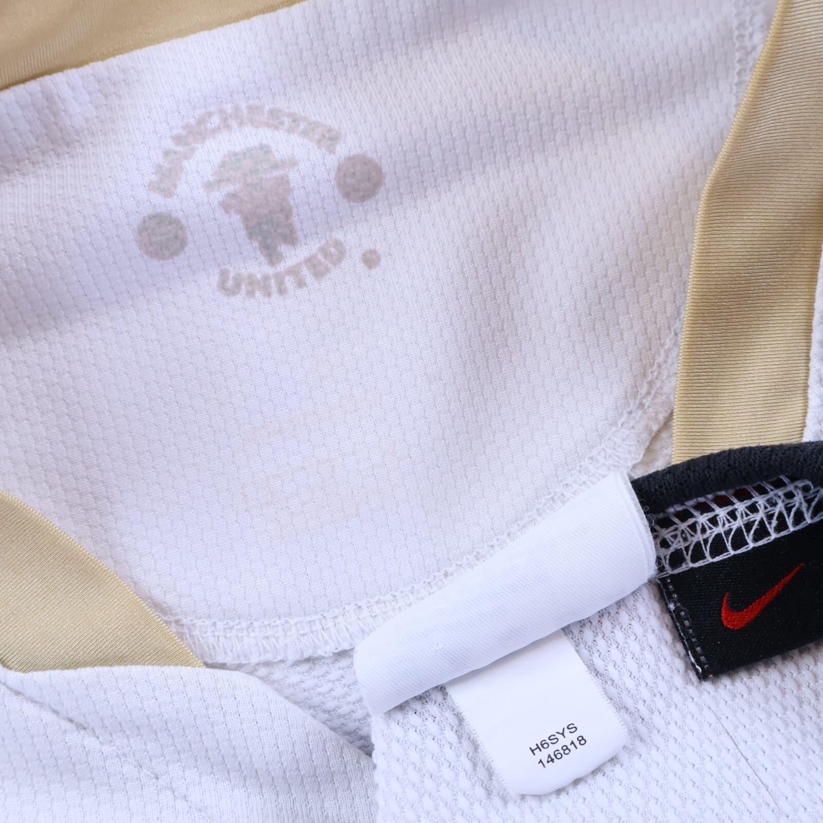 Manchester United Ronaldo #7 2006/07 Away Shirt - L