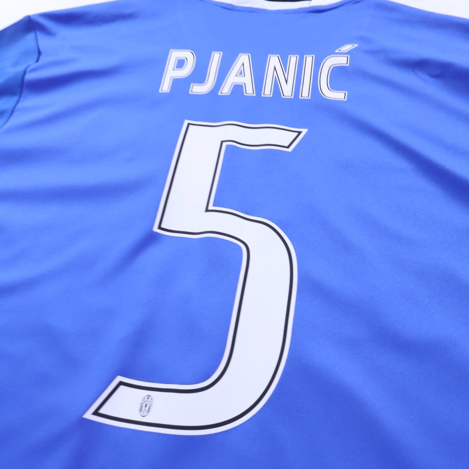 *MINT* Juventus Pjanic #5 2016/17 Away Shirt - L