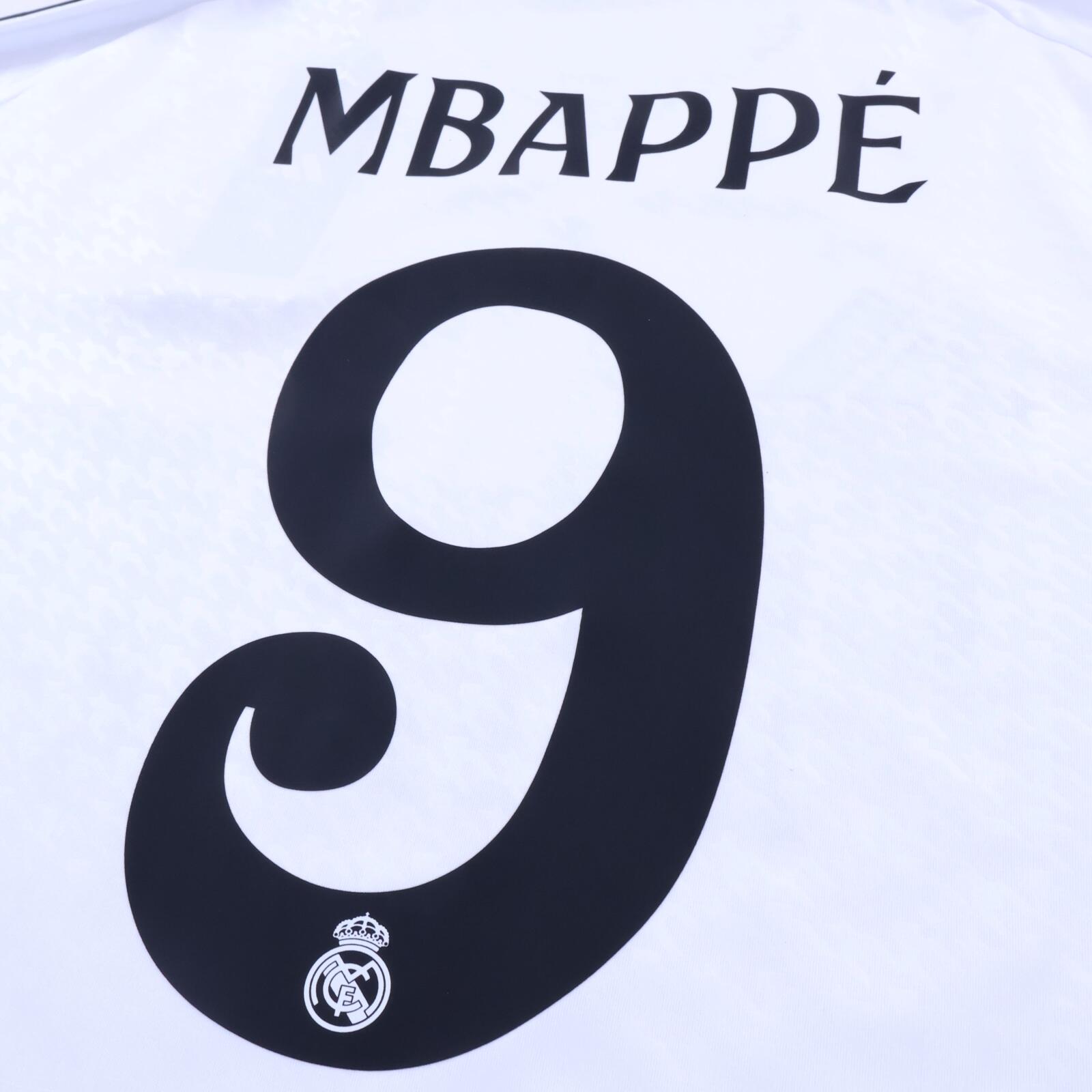 *NWT* Real Madrid Mbappé #9 2024/25 Home Shirt - L