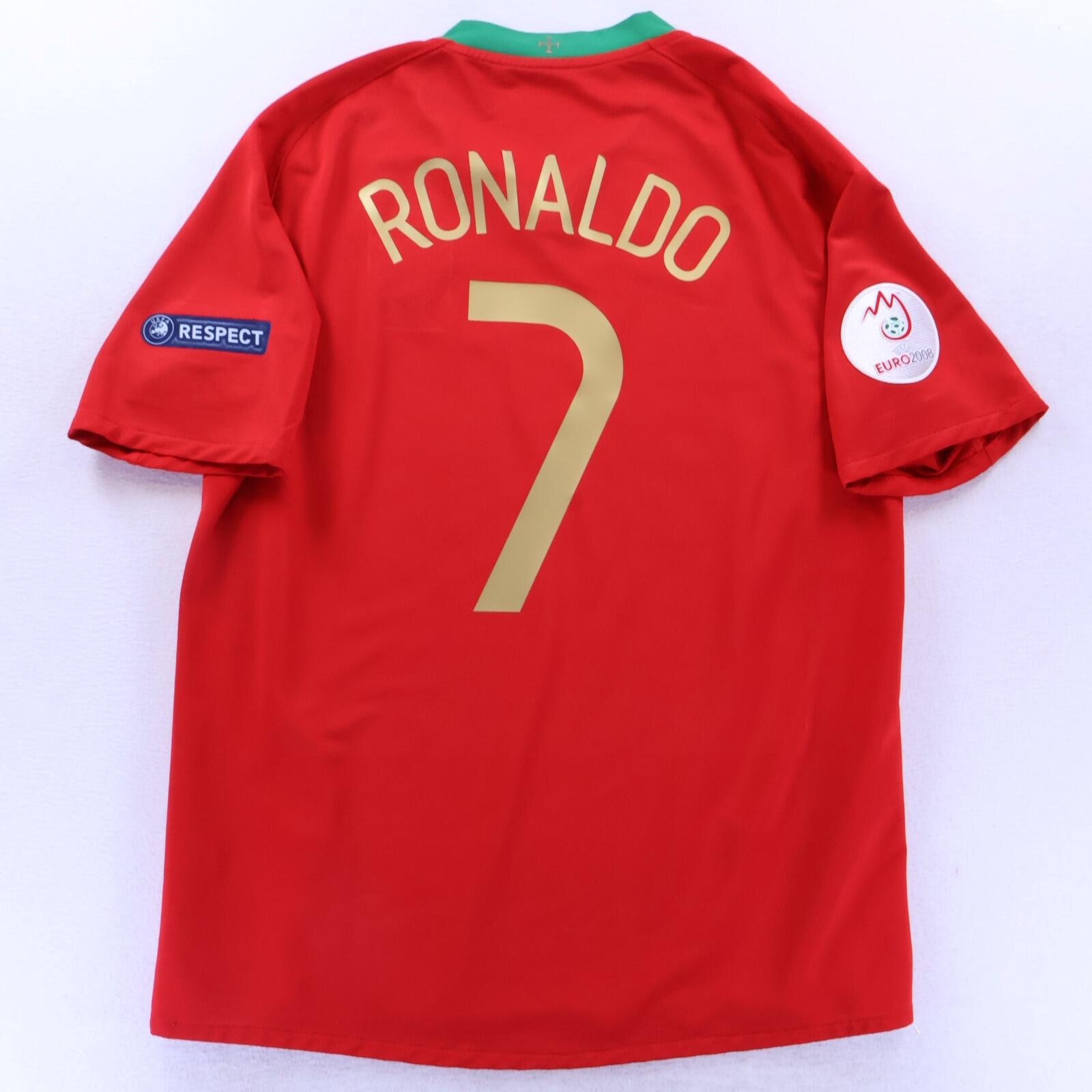 Portugal Ronaldo #7 2008/10 Home Shirt - L