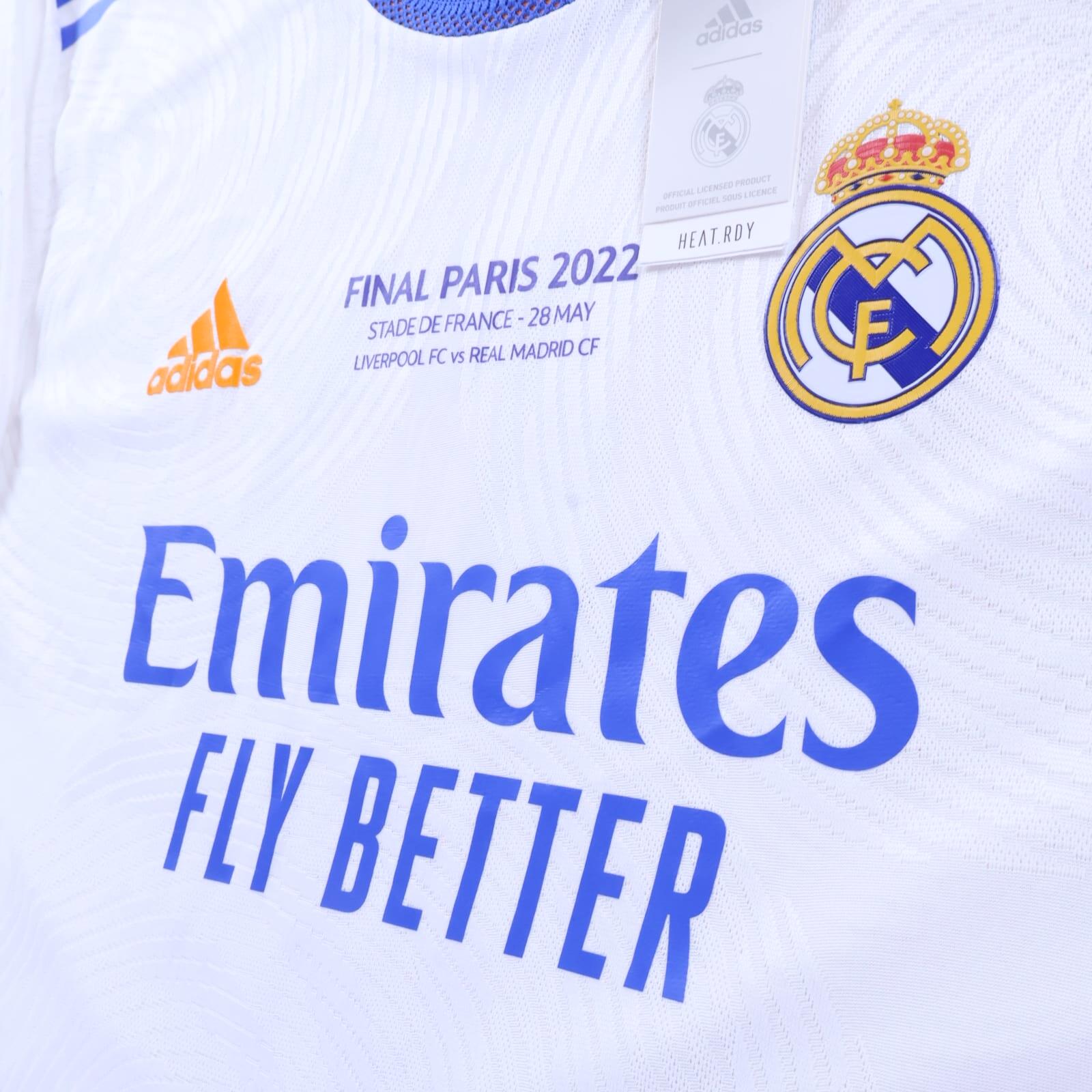 *NWT* Real Madrid Benzema #9 2021/22 Home Shirt - XL