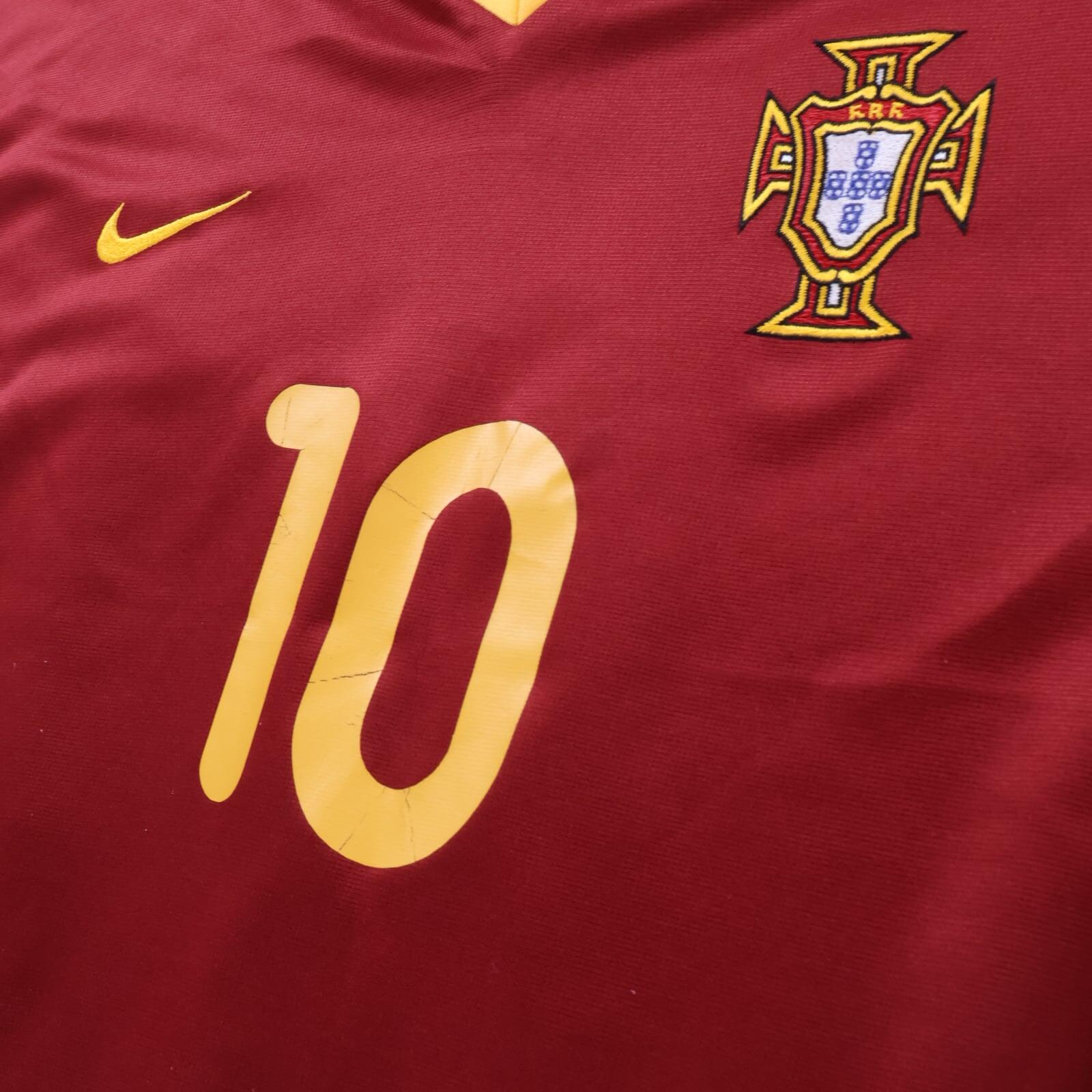 Portugal Rui Costa #10 2002 Home Shirt - M