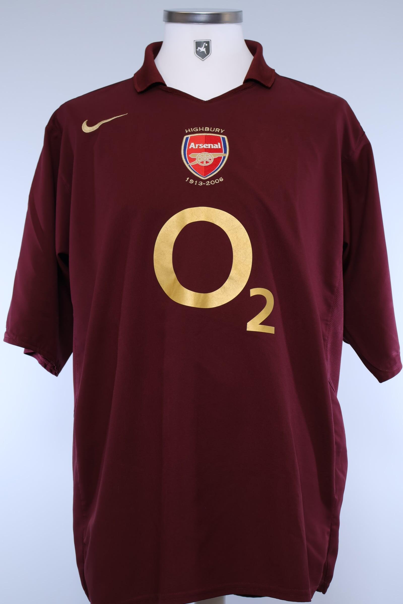 Arsenal 2005/06 Home Shirt - XLAuthentic Original Football Shirt