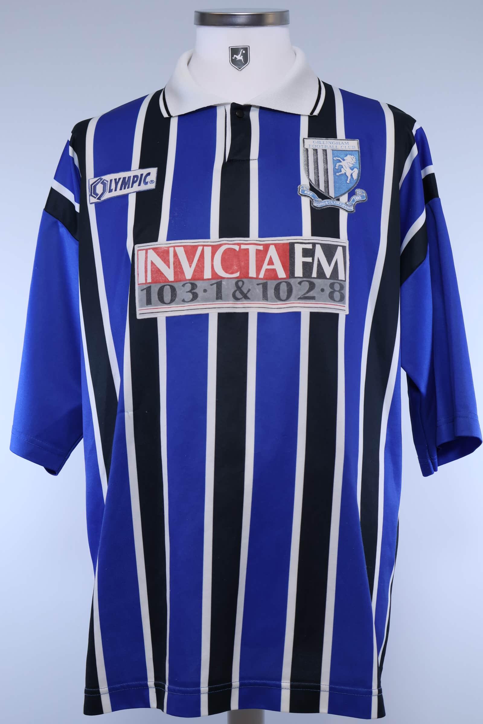Gillingham F.C 1995/96 Home Shirt - XLAuthentic Original Football Shirt