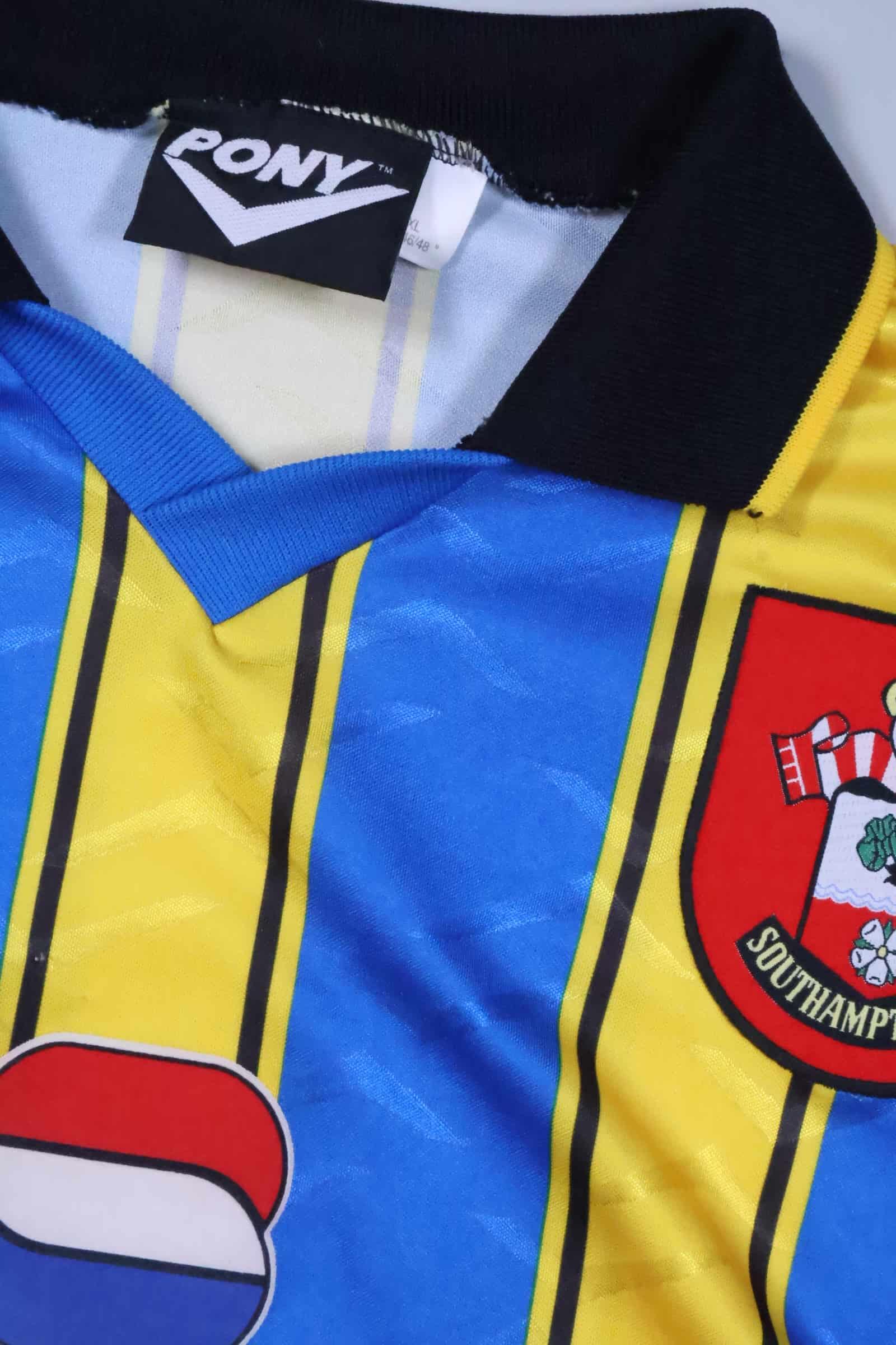 Southampton F.C 1995/97 Away Shirt - XL Authenic Original Football Shirt