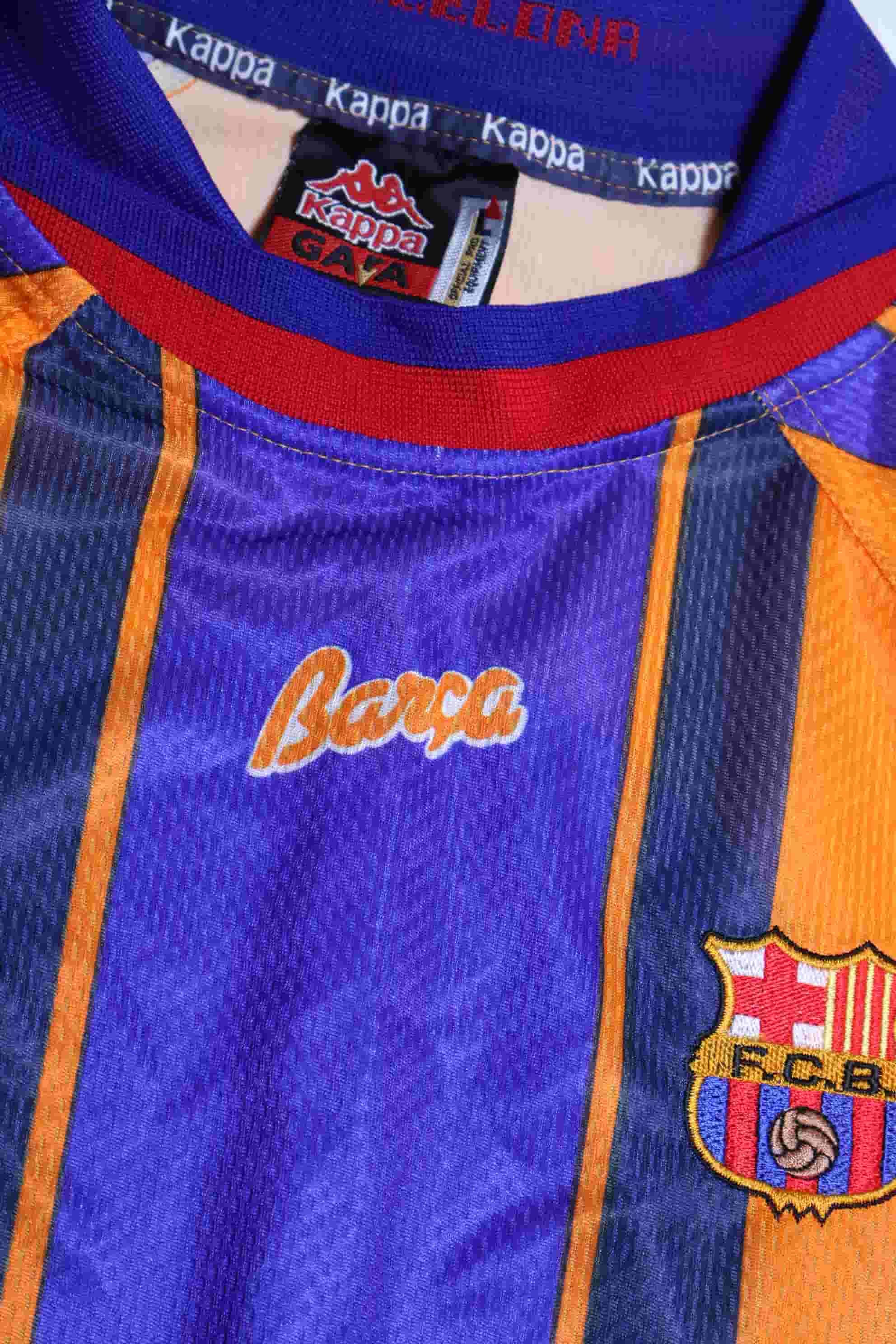 Barcelona 1997/98 Away Shirt - L- TAGS