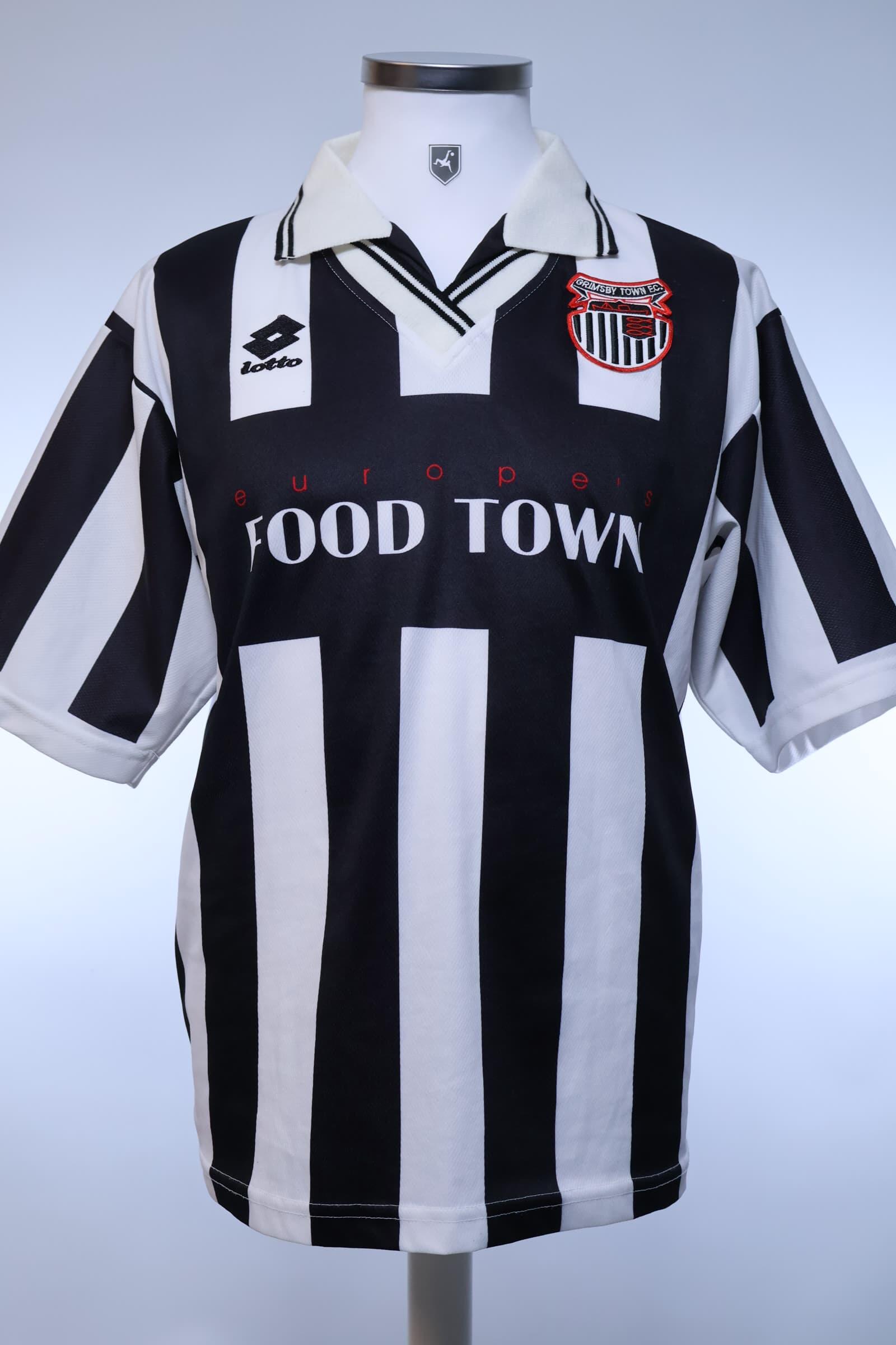 Grimsby Town 1996/98 Home Shirt - M- FRONT