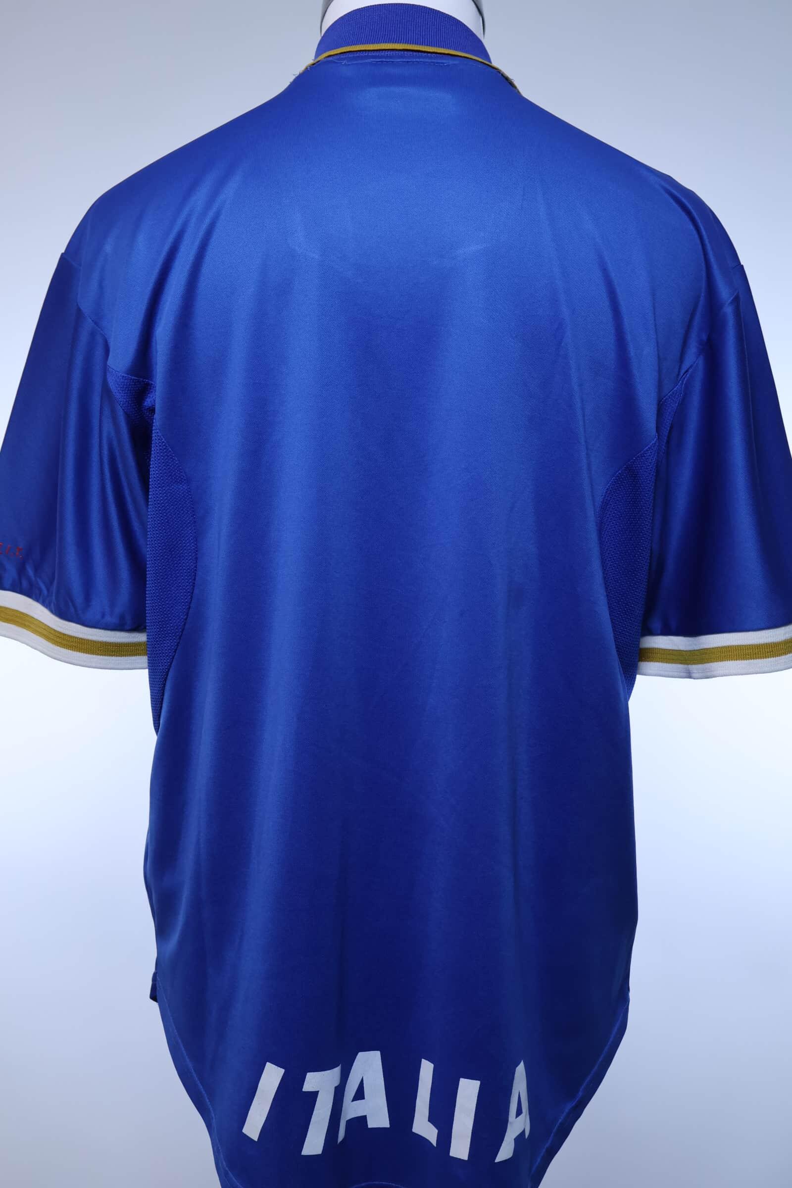 Italy 1996/97 Home Shirt - L- BACK