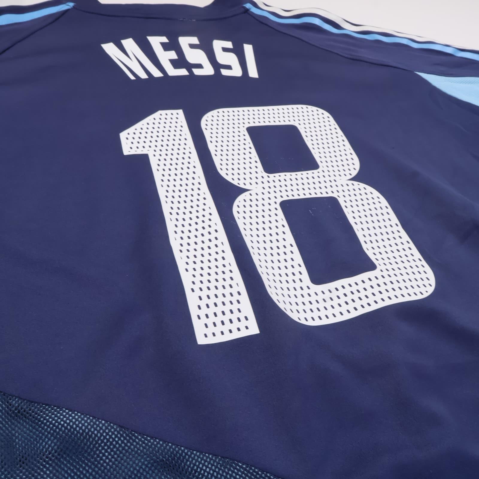 Argentina Messi #18 2002/03 Away Shirt - XL