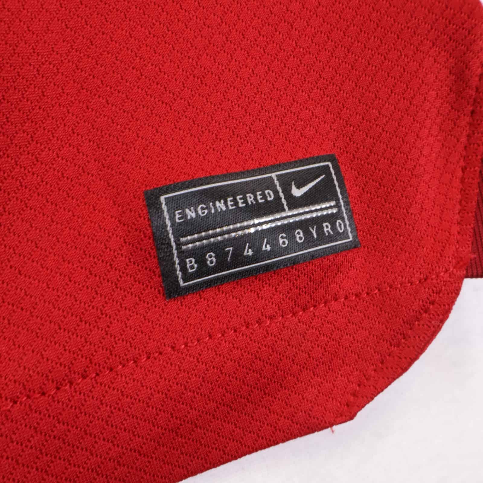 Liverpool F.C 2022/23 Home Shirt - S