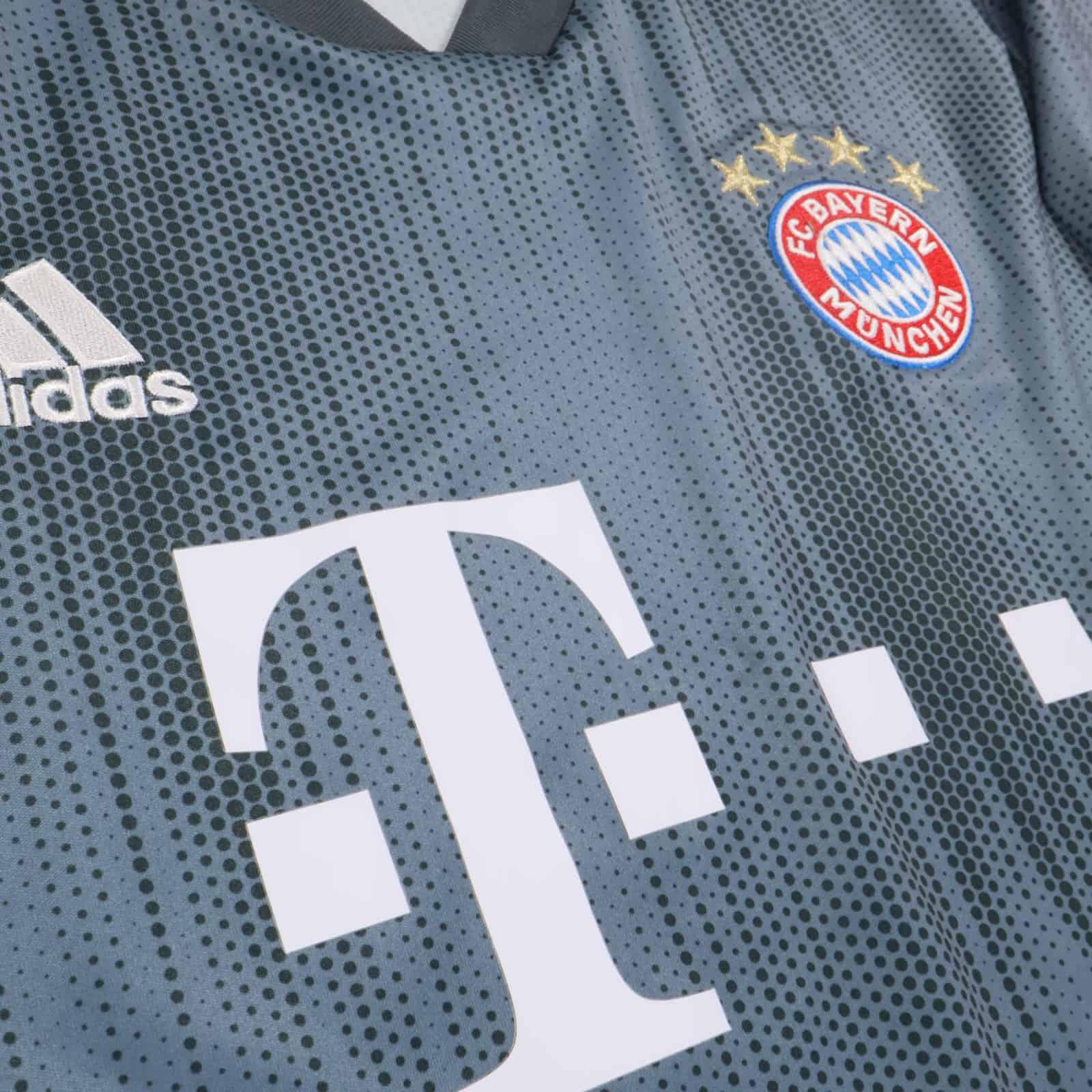 Bayern Munich 2018/19 Third Shirt - XL- BACK