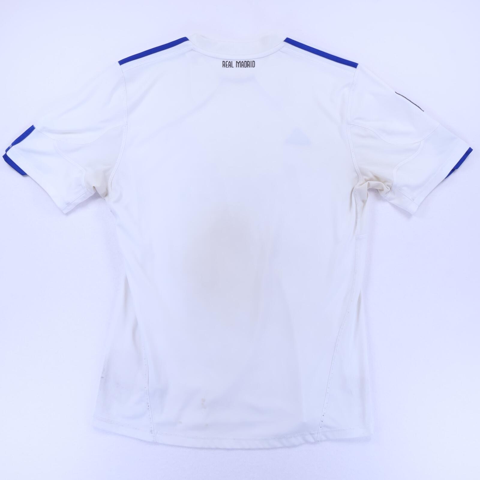Real Madrid 2010/11 Home Shirt - L- TAGS
