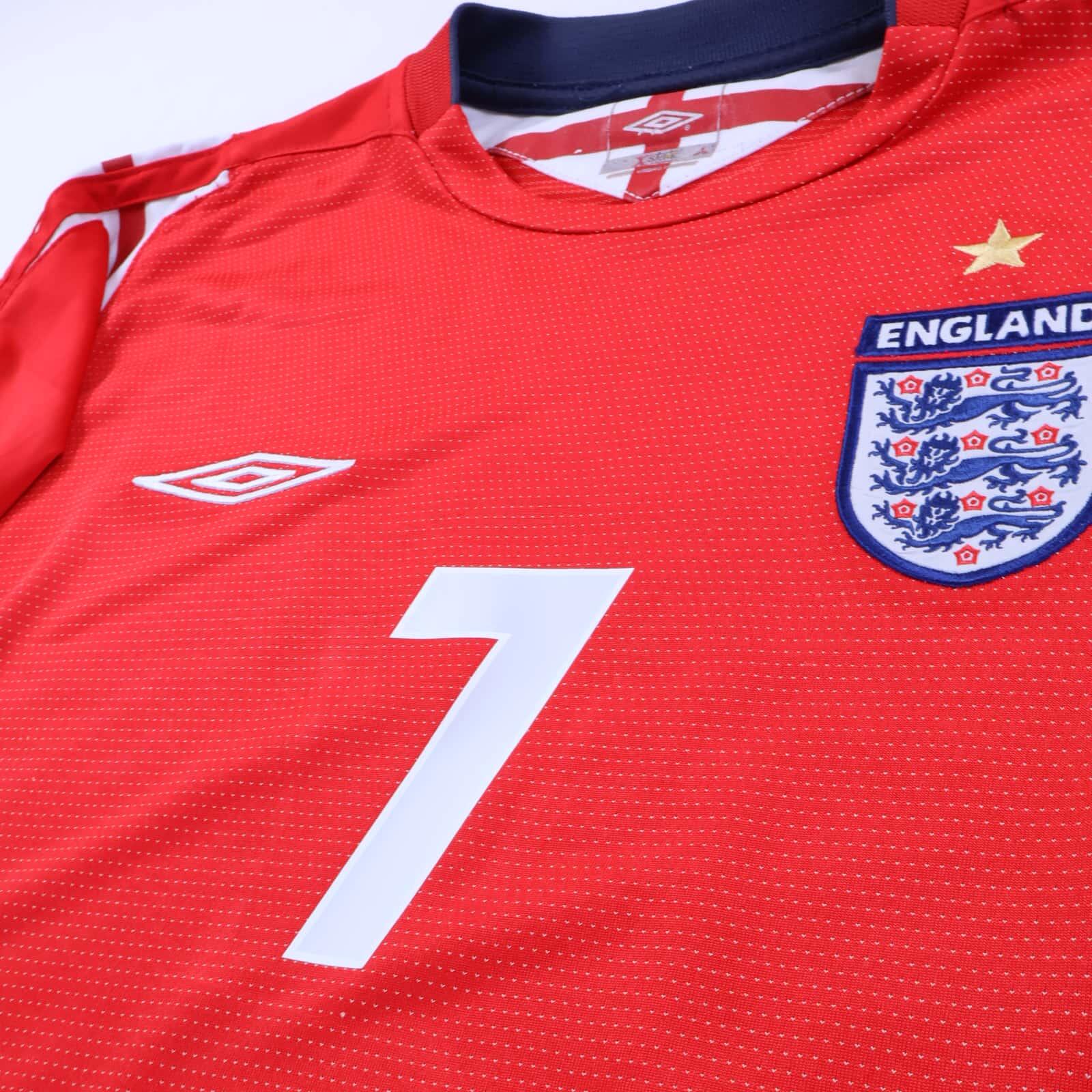 England Beckham #7 2004/06 Away Shirt - L
