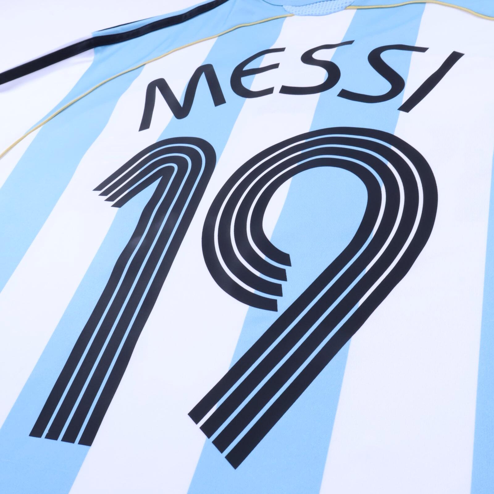 *NWT* Argentina Messi #19 2005/07 Home Shirt - XL