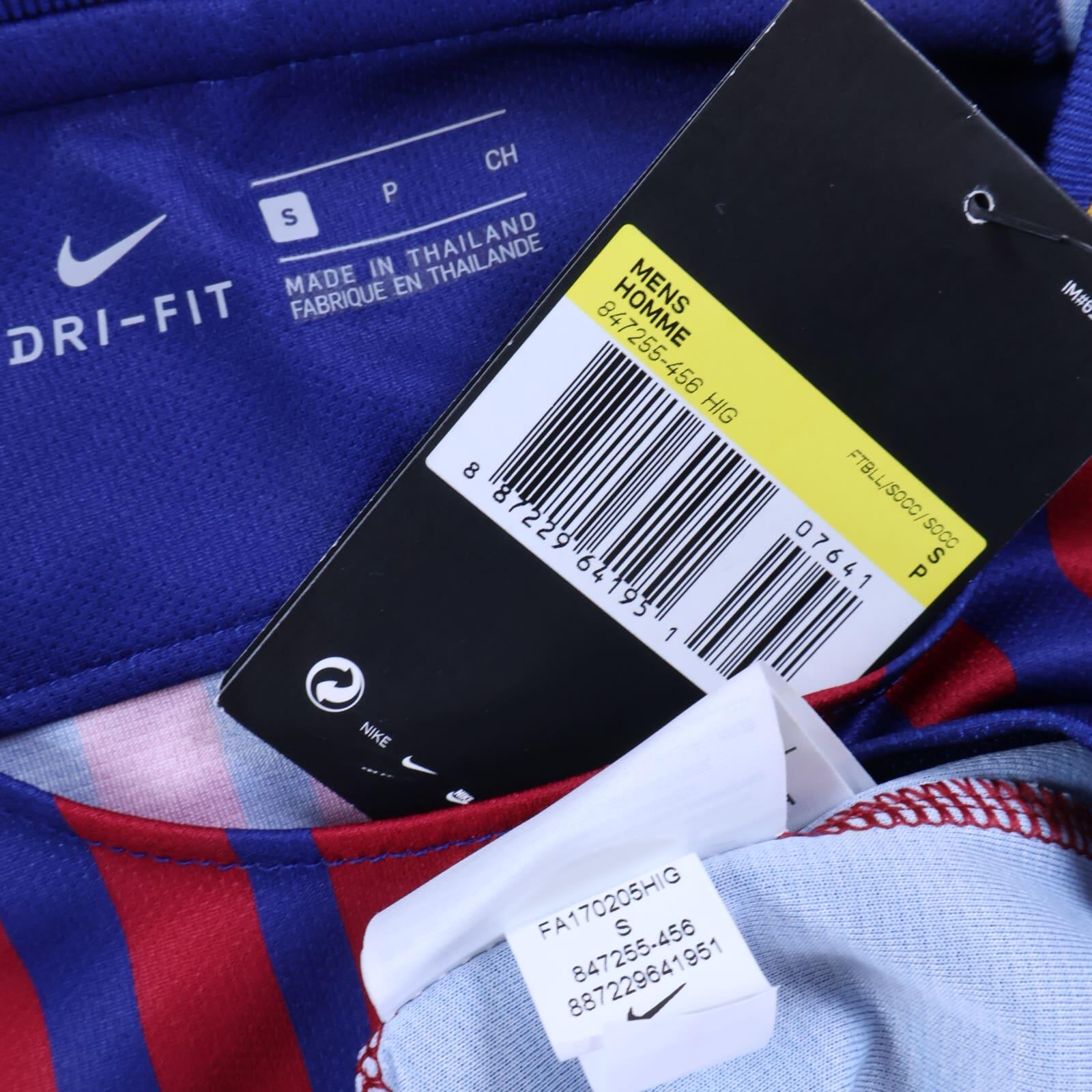 *NWT* Barcelona Suarez #9 2017/18 Home Shirt - S