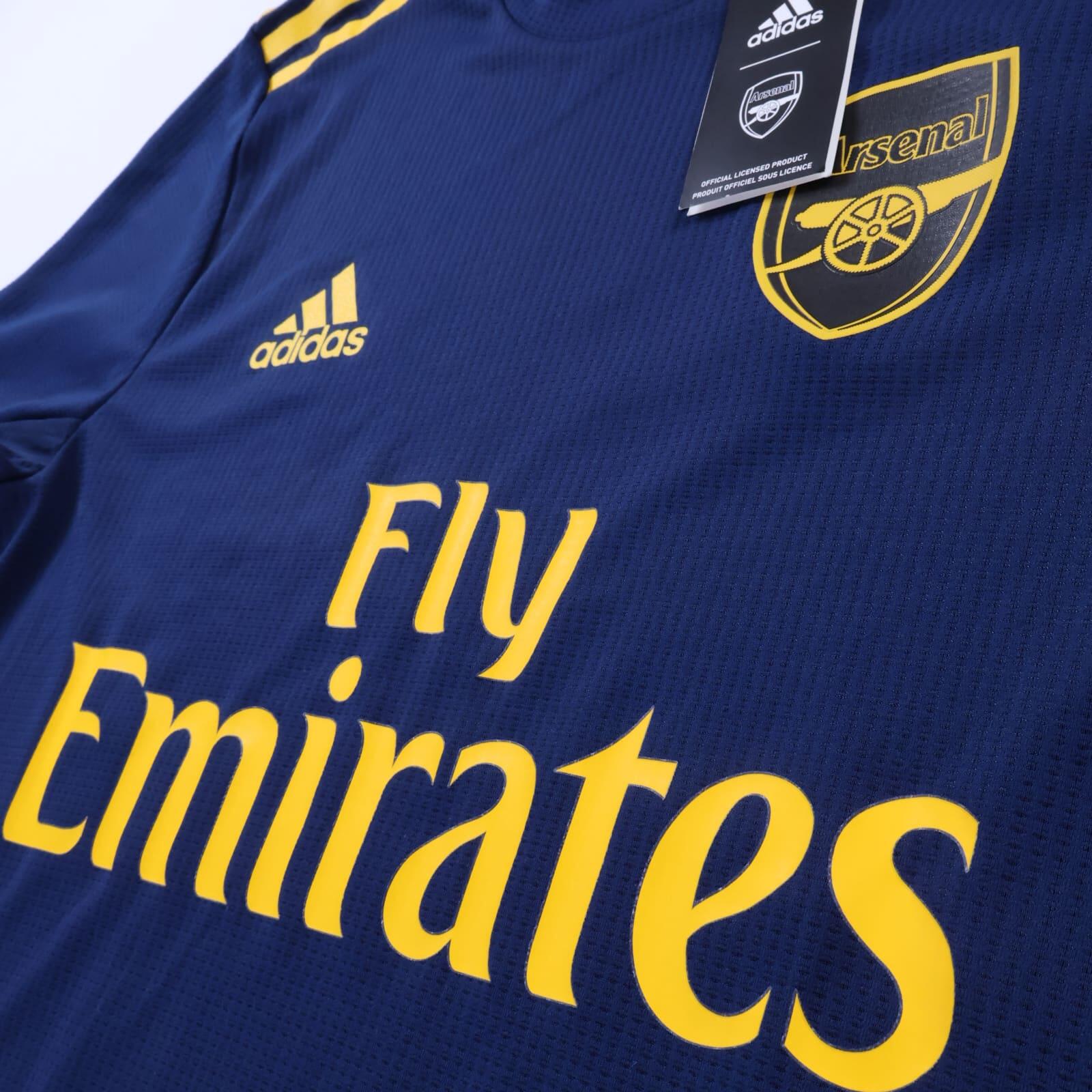 *NWT* Arsenal Saka #77 2019/20 Third Shirt - Player Issued - S