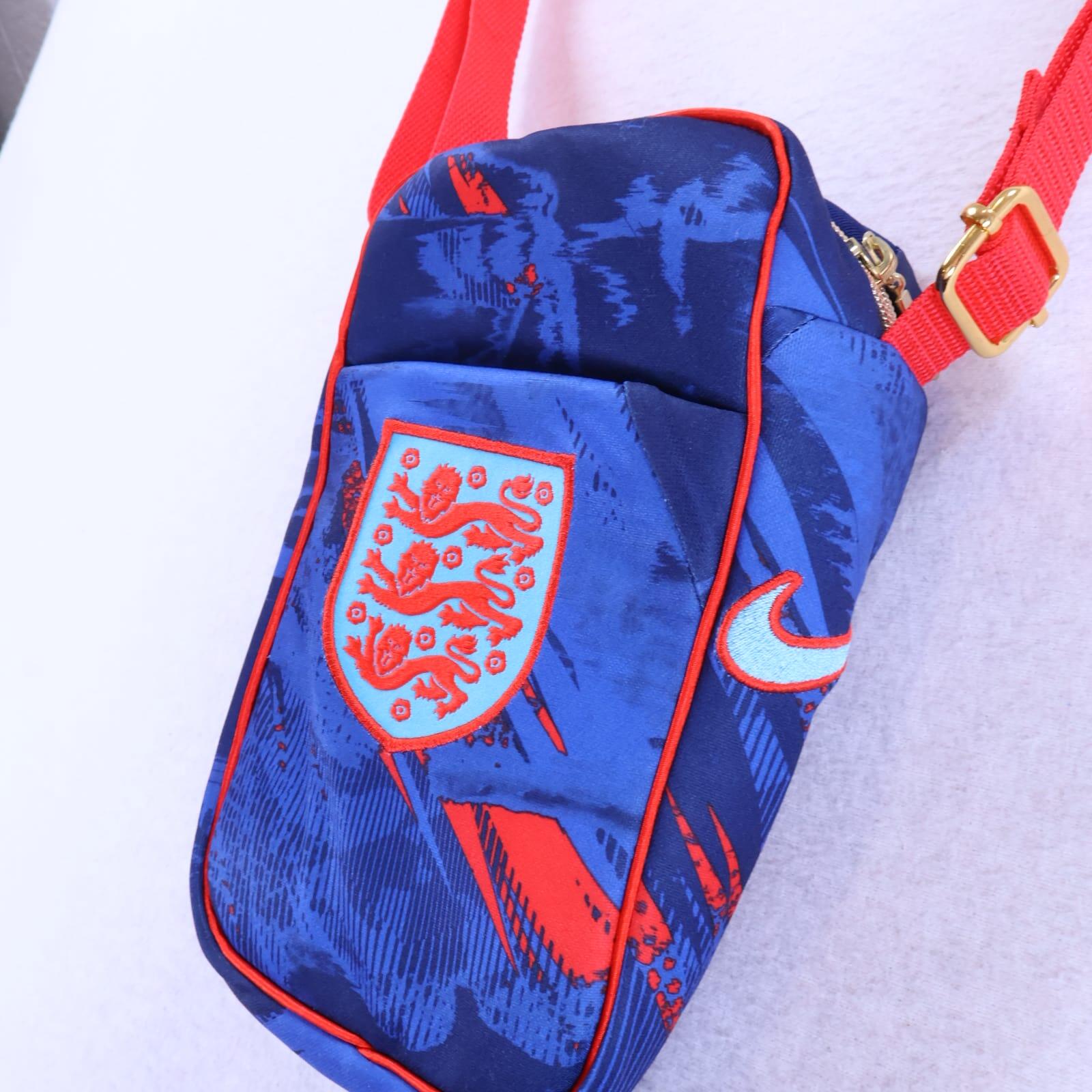 England sidebag