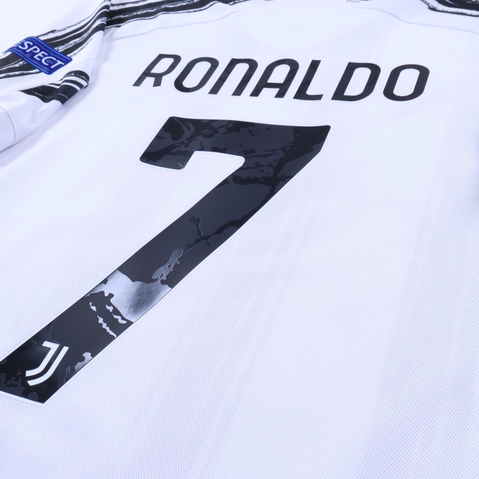 Juventus Ronaldo #7 2020/21 Home Shirt - XL