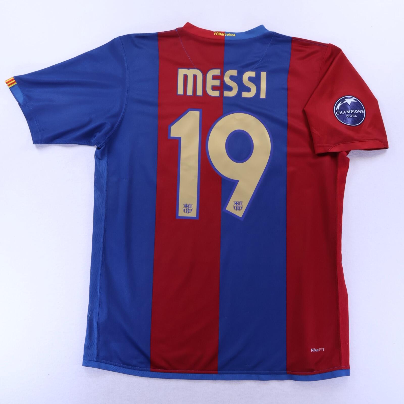 *MINT* Barcelona Messi #19 2006/07 Home Shirt - L