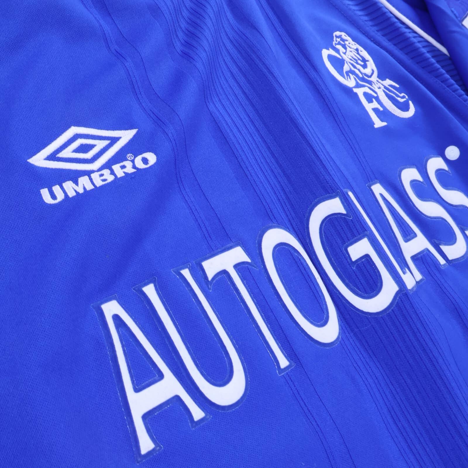 Chelsea Flo #19 1999/01 Home Shirt - XL