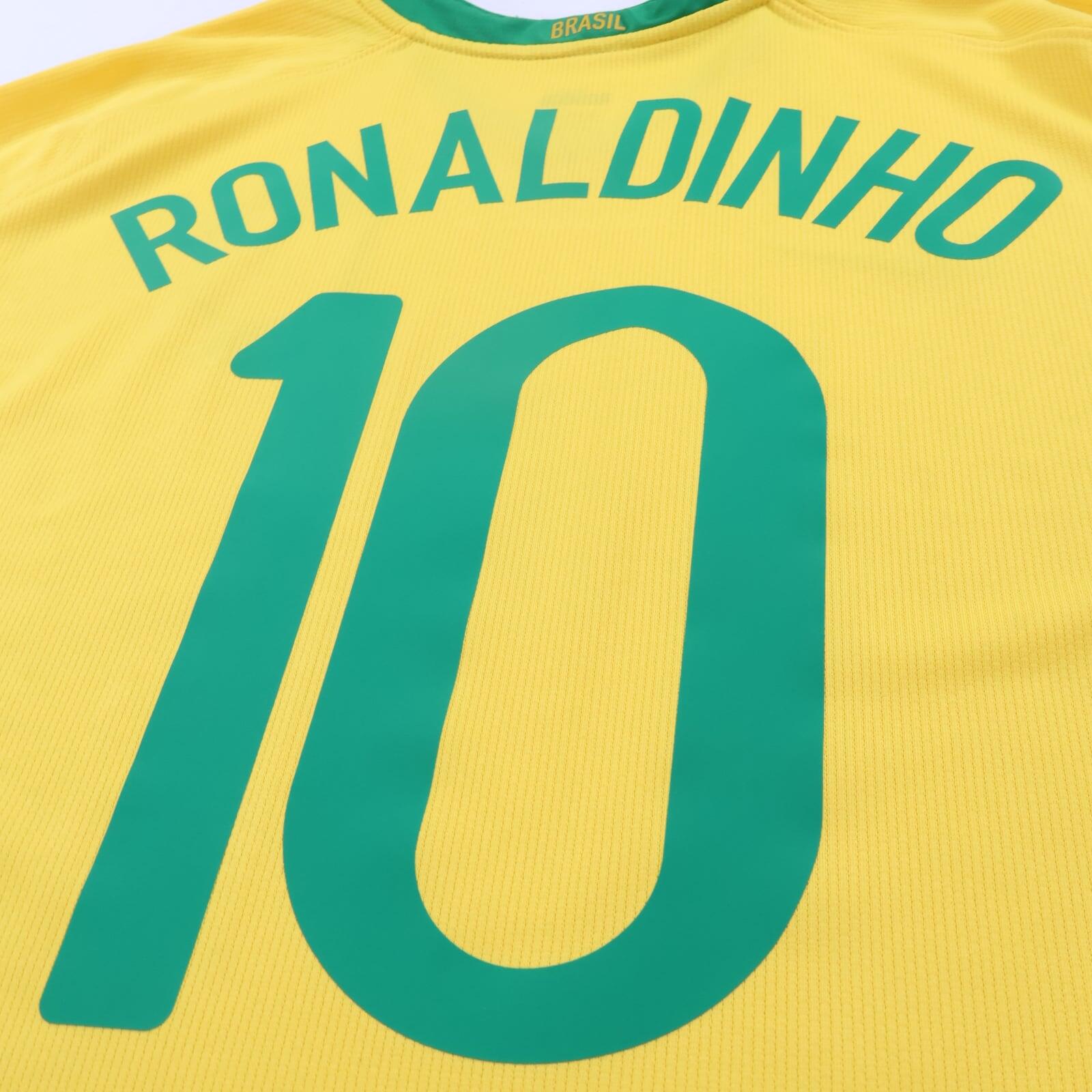 *MINT* Brazil Ronaldinho #10 2008/10 Home Shirt - L