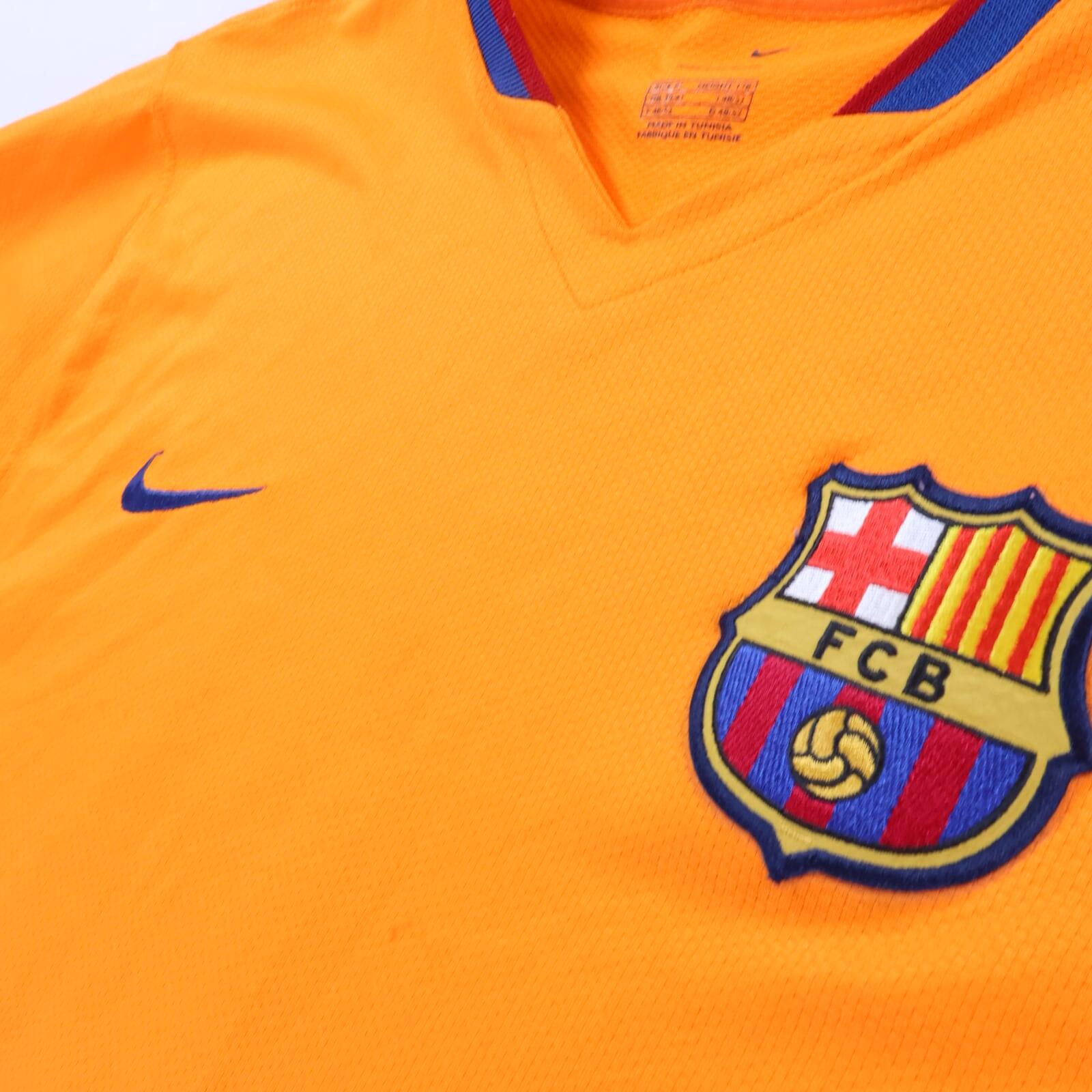 Barcelona Messi #19 2006/07 Away Shirt - M