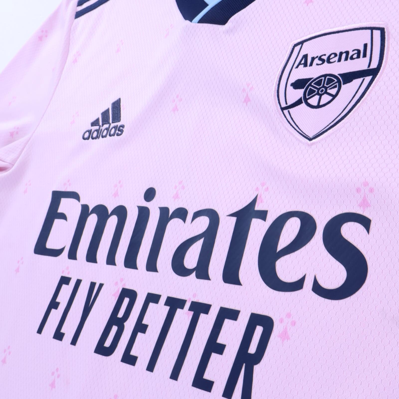 Arsenal Saka #7 2022/23 Third Shirt - M