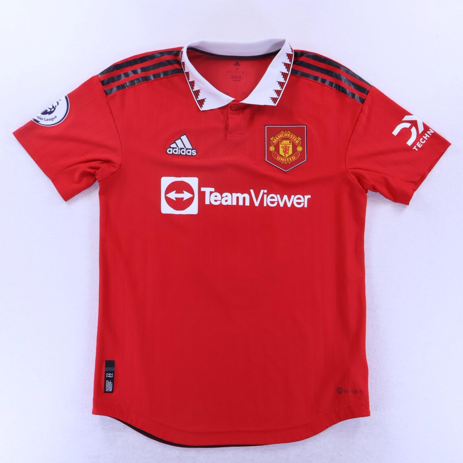 Manchester United B. Fernandes #8 2022/23 Home Shirt - M