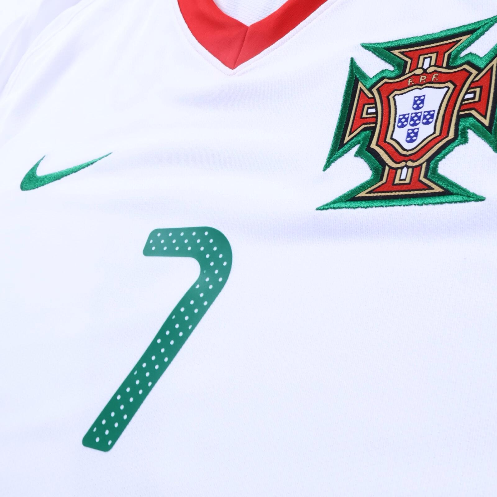 *NWT* Portugal Ronaldo #7 2008/10 Away Shirt - L