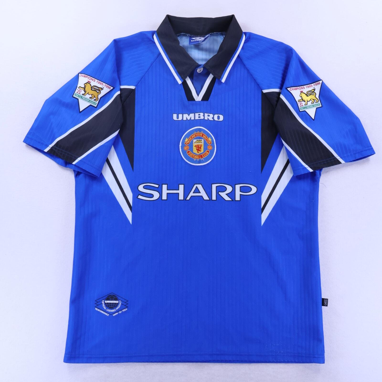 Manchester United Keane #16 1996/97 Third Shirt - L
