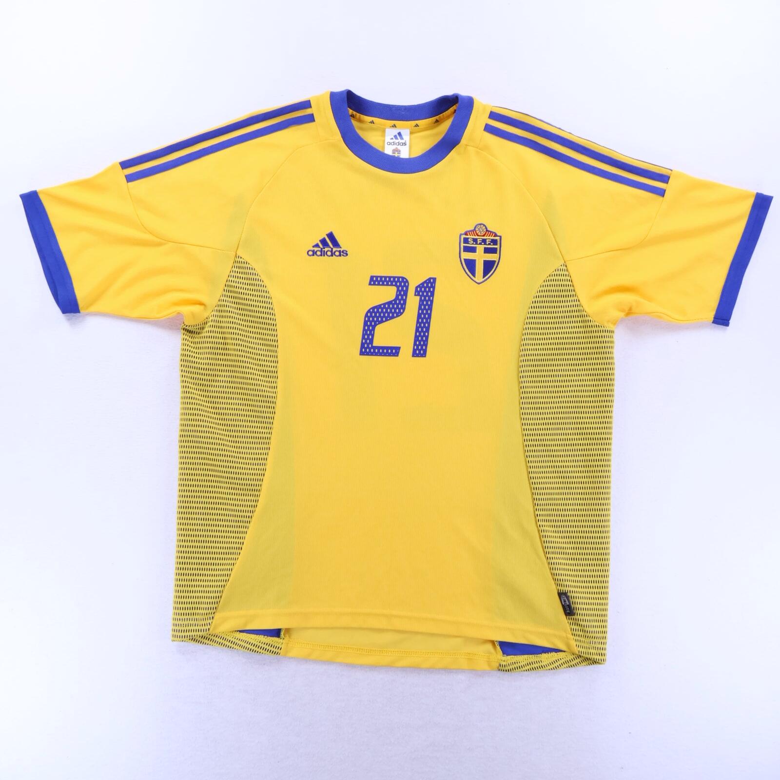 Sweden Ibrahimović #21 2002/03 Home Shirt - L