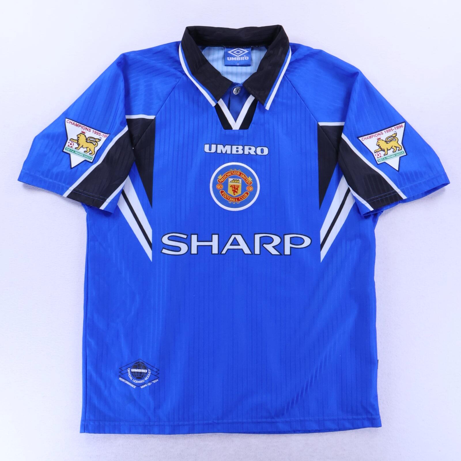 Manchester United Keane #16 1996/97 Third Shirt - M