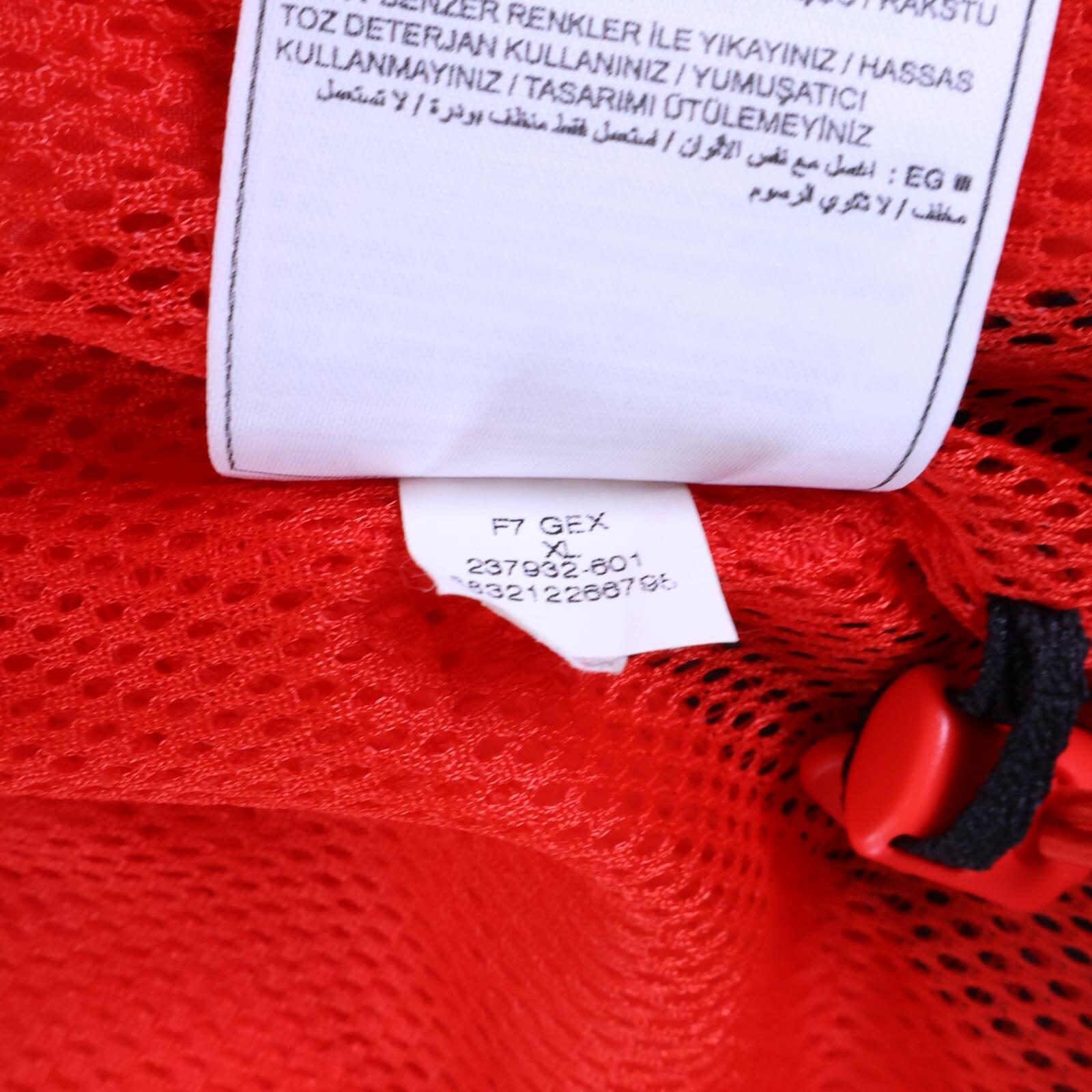 Manchester United 2006/07 Track Jacket - XL
