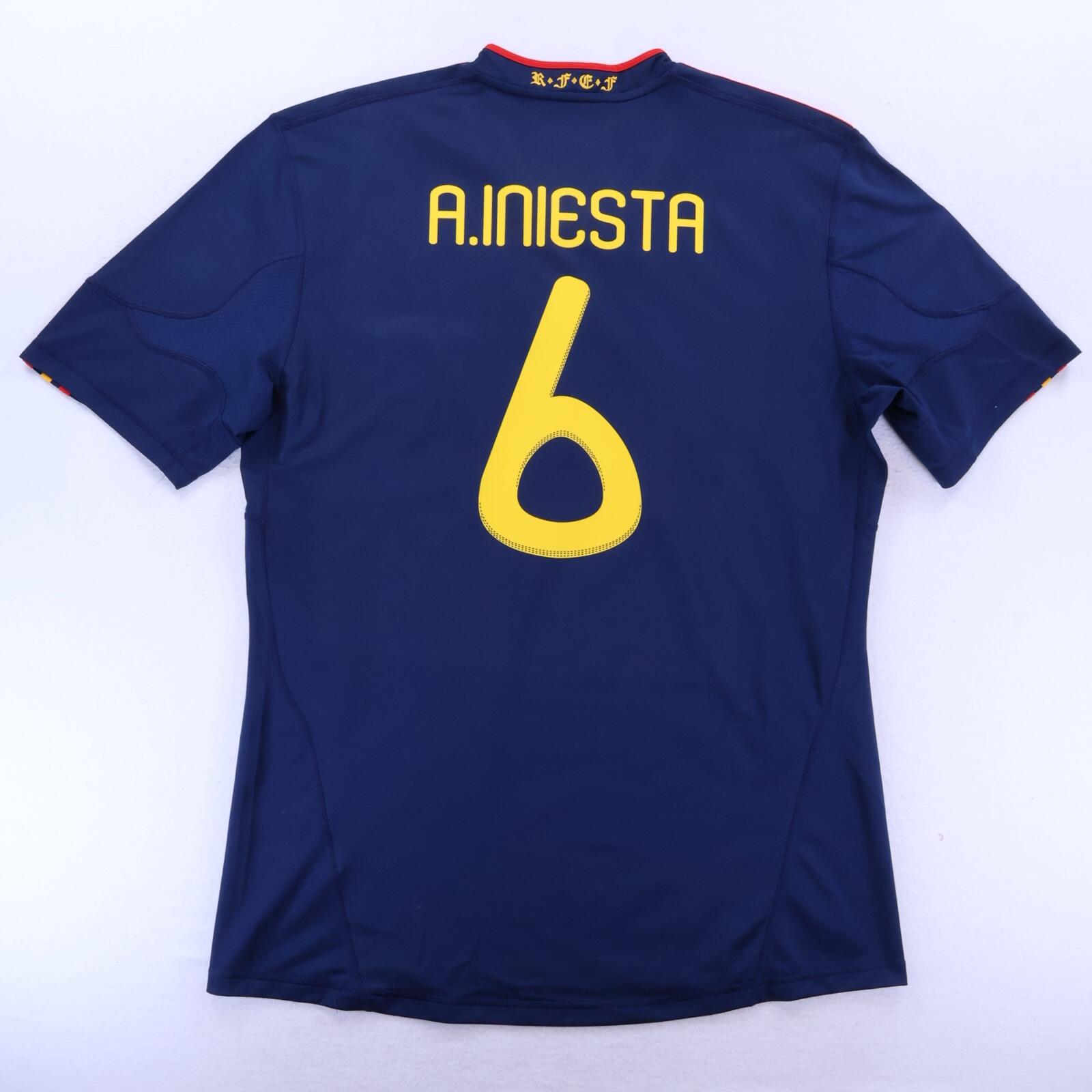 *MINT* Spain A. Iniesta #6 2010/11 Away Shirt - XL