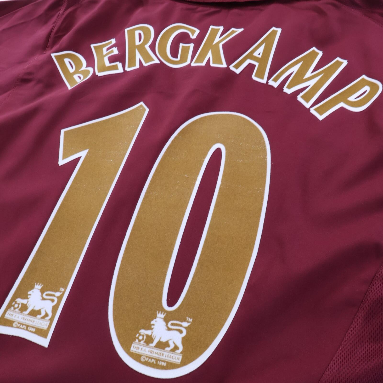 *NWT* Arsenal Bergkamp #10 2005/06 Home Shirt - M