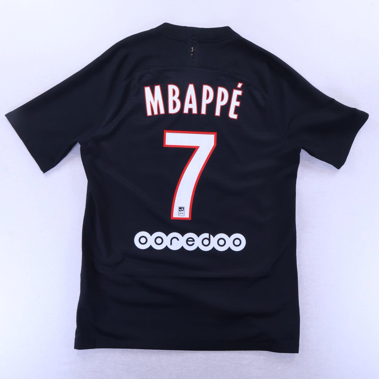 *MINT* Paris Saint-Germain F.C Mbappé #7 2019/20 Fourth Shirt - M