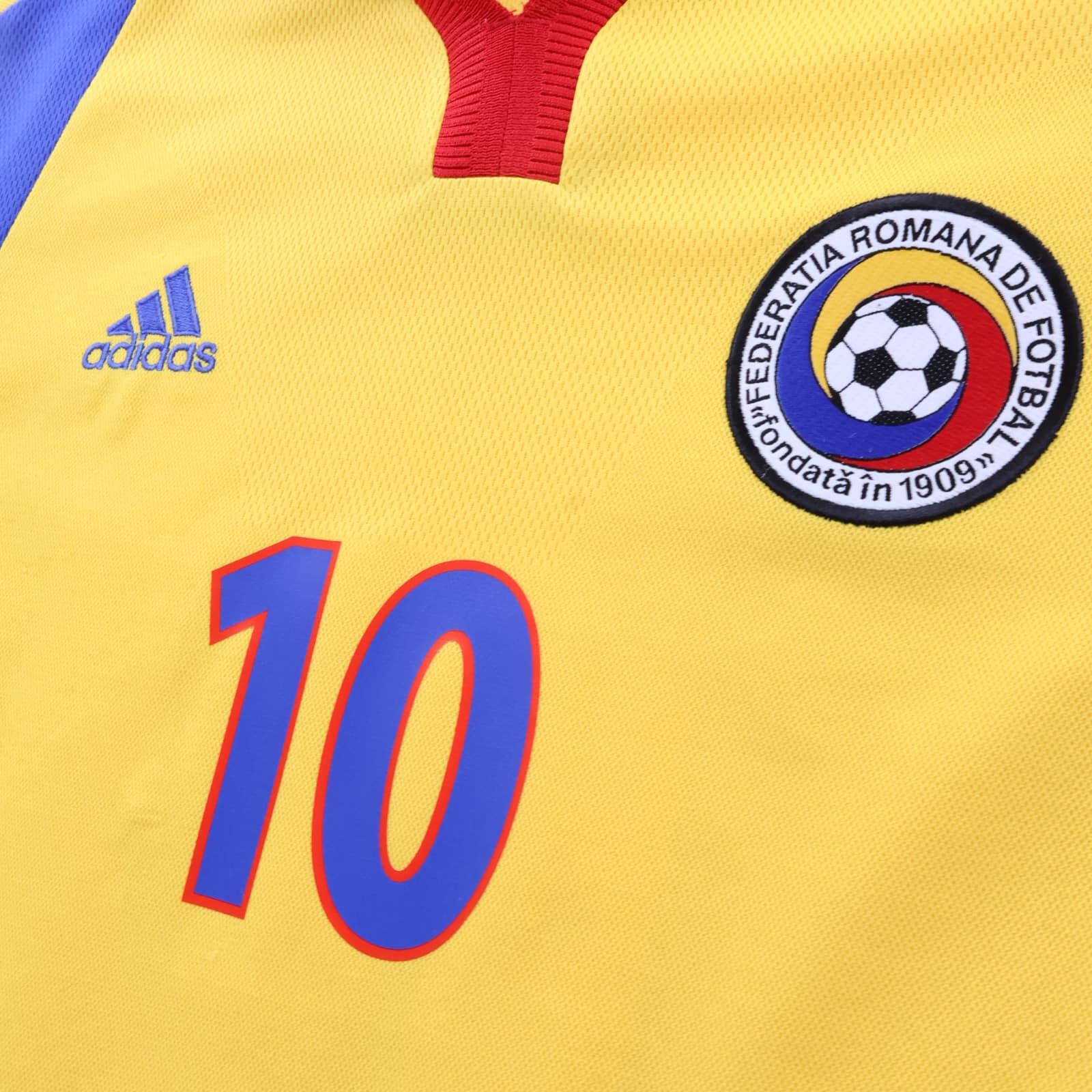 Romania Hagi #10 2000/02 Home Shirt - XL