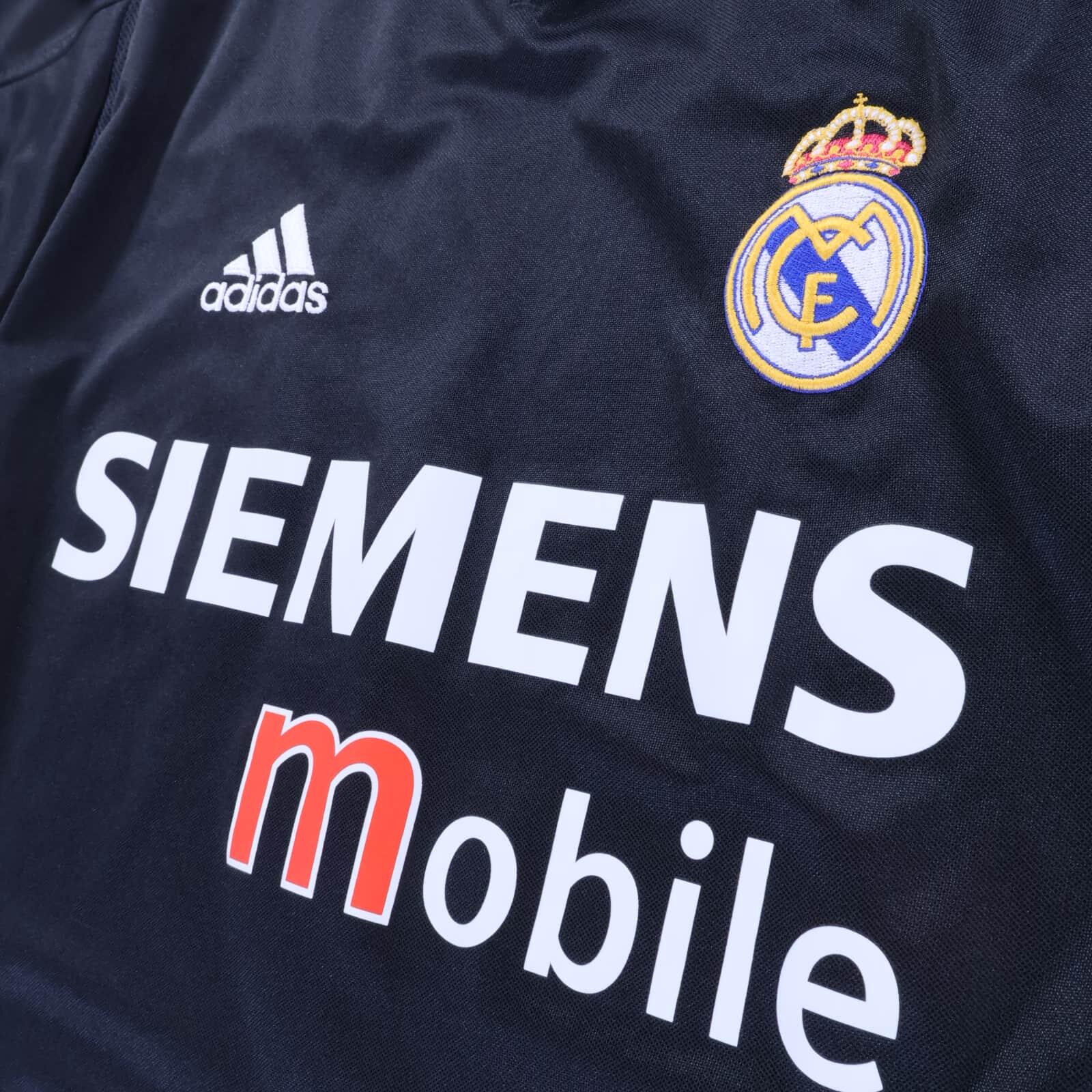 *MINT* Real Madrid Zidane #5 2004/05 Away Shirt - M