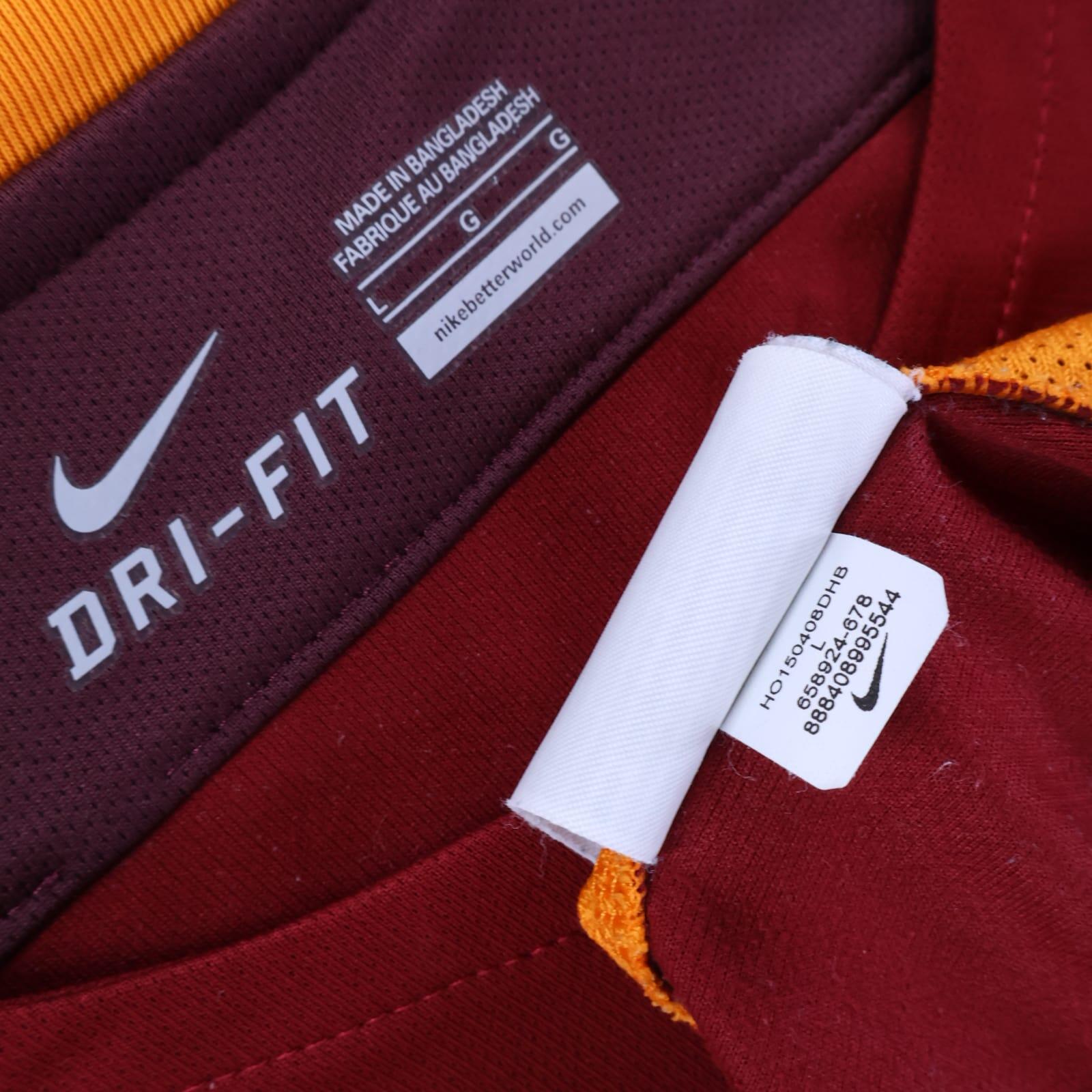As Roma M. Salah #11 2015/16 Home Shirt - L