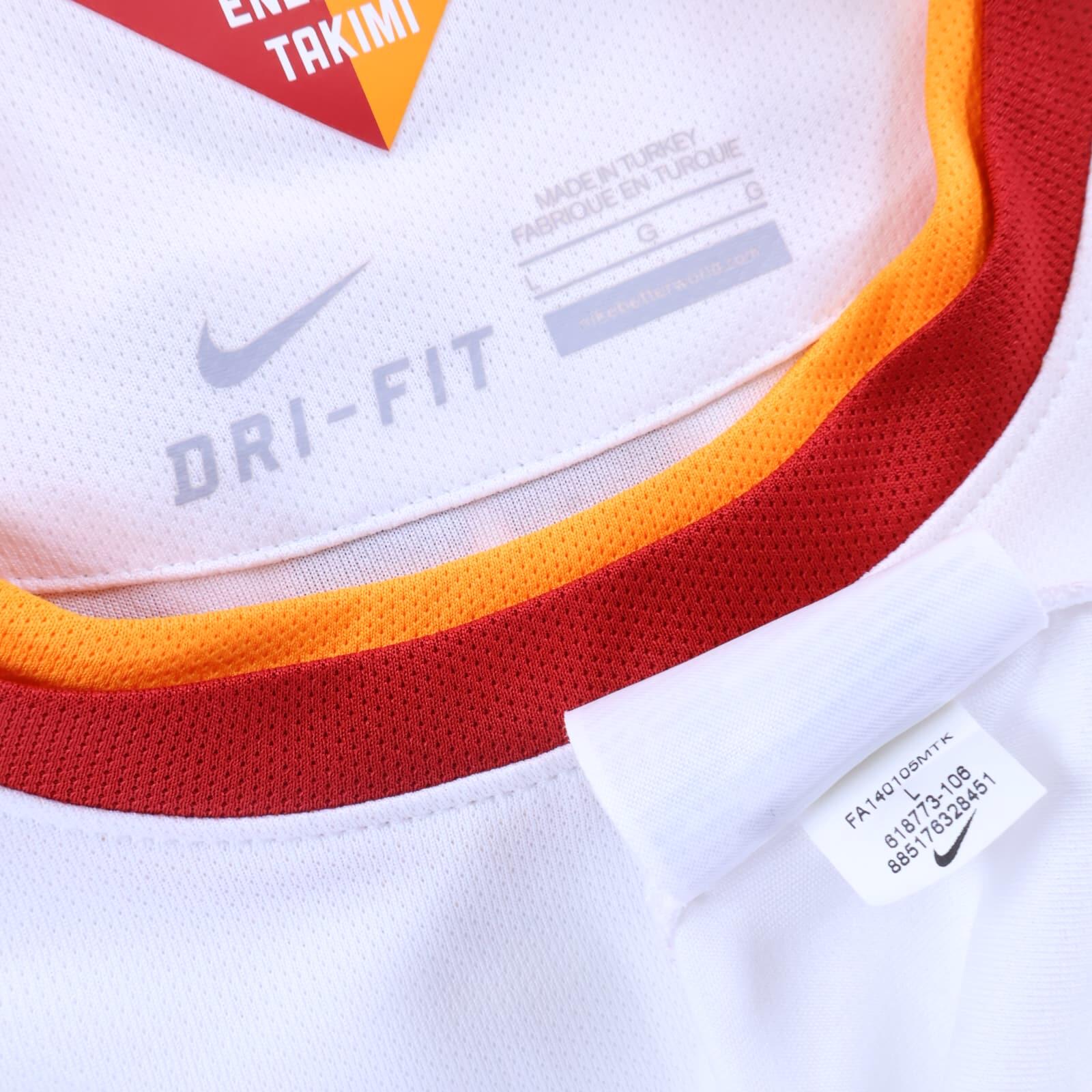 Galatasaray S.K Sneijder #10 2014/15 Away Shirt - M
